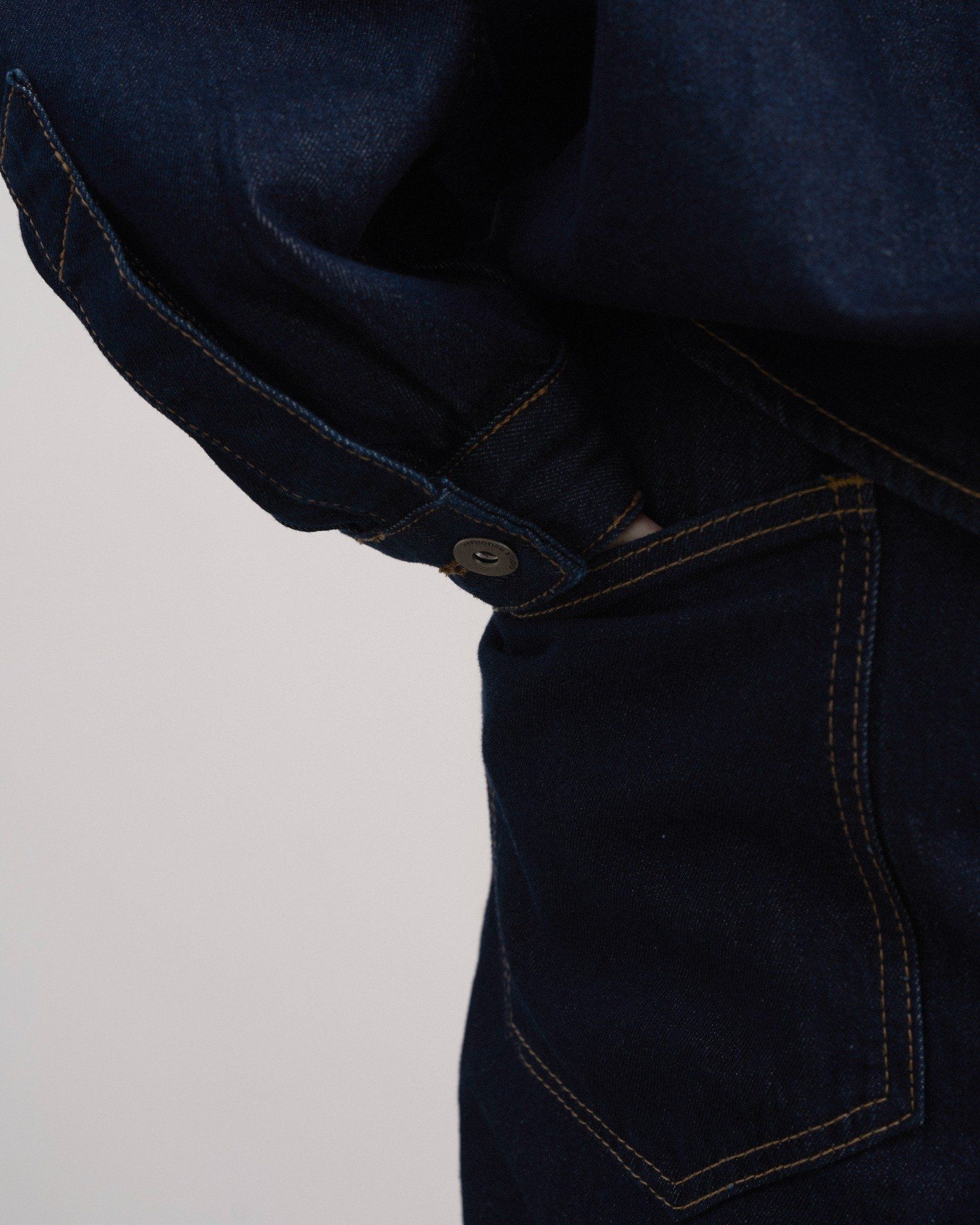 INDIGO NEWJEANS SHIRT
