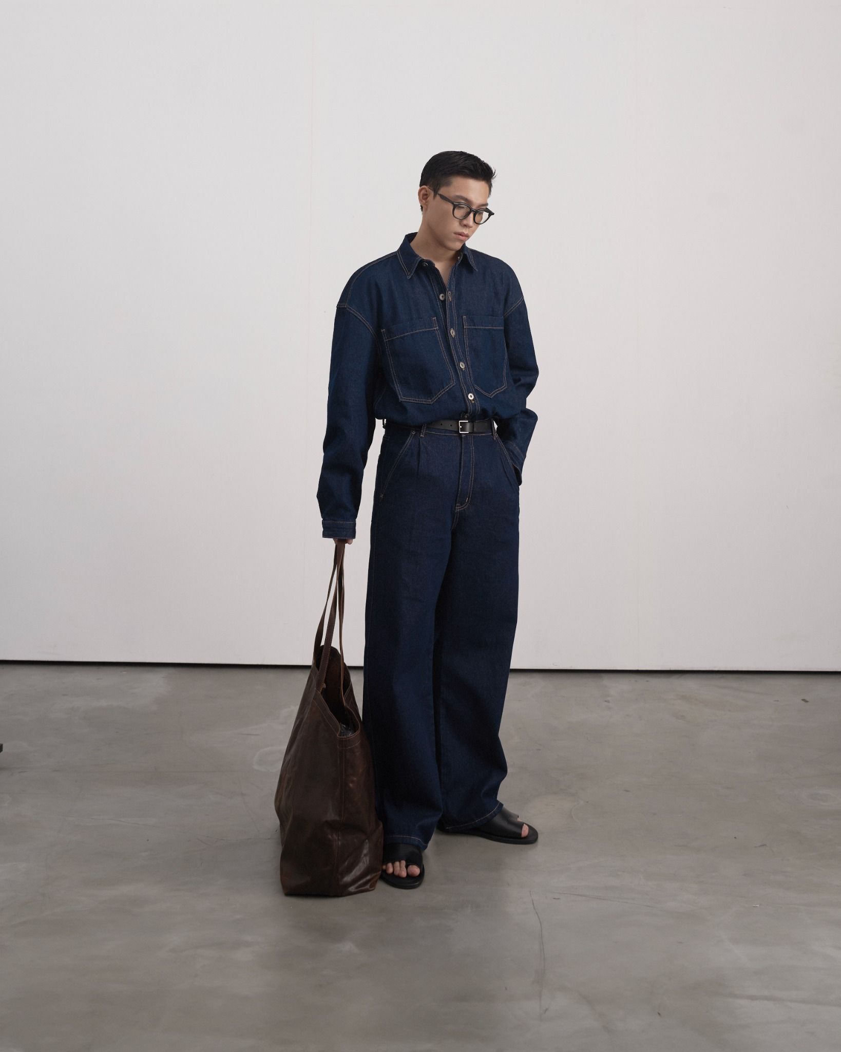 INDIGO NEWJEANS PANTS