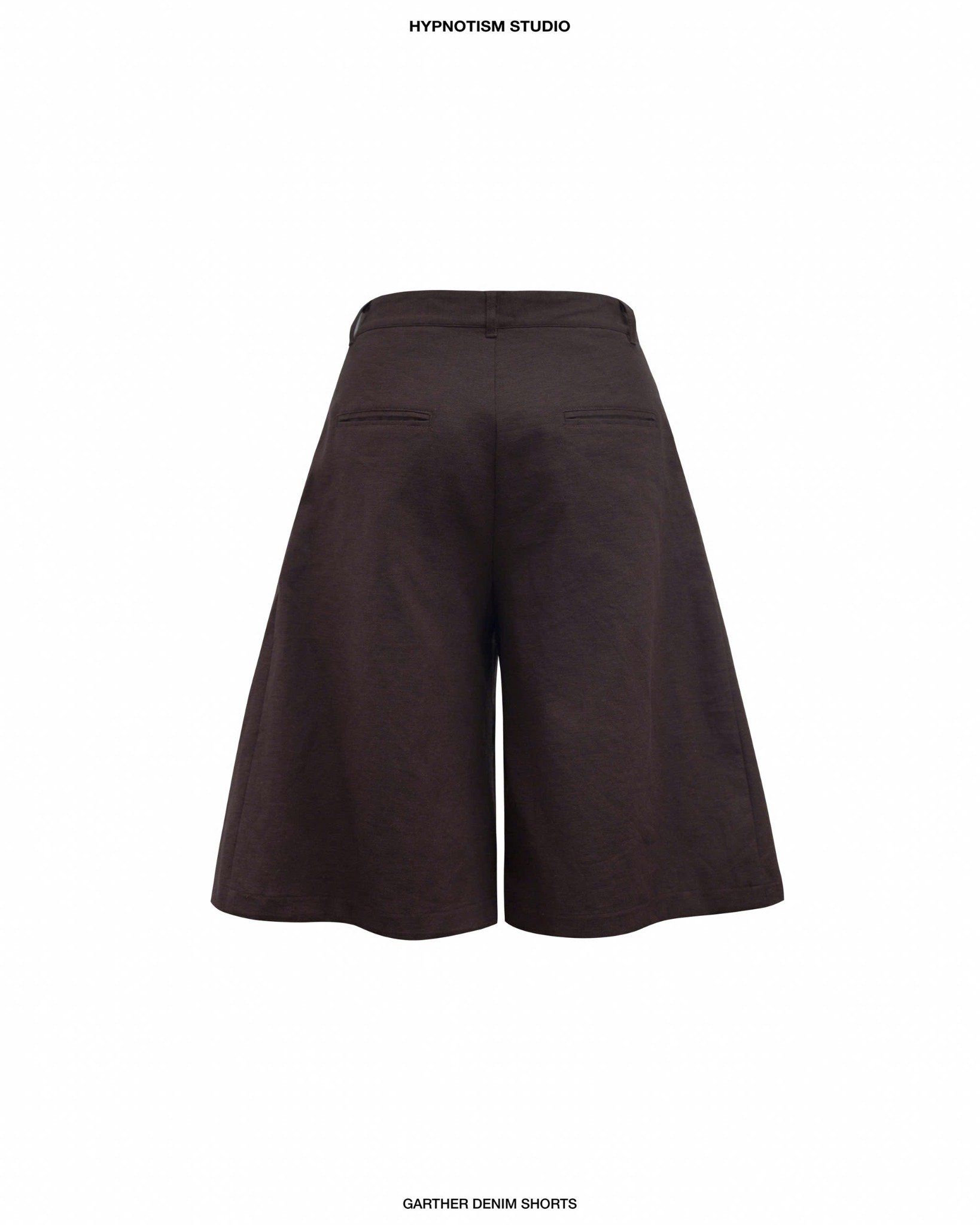 PLEATED SHORTS
