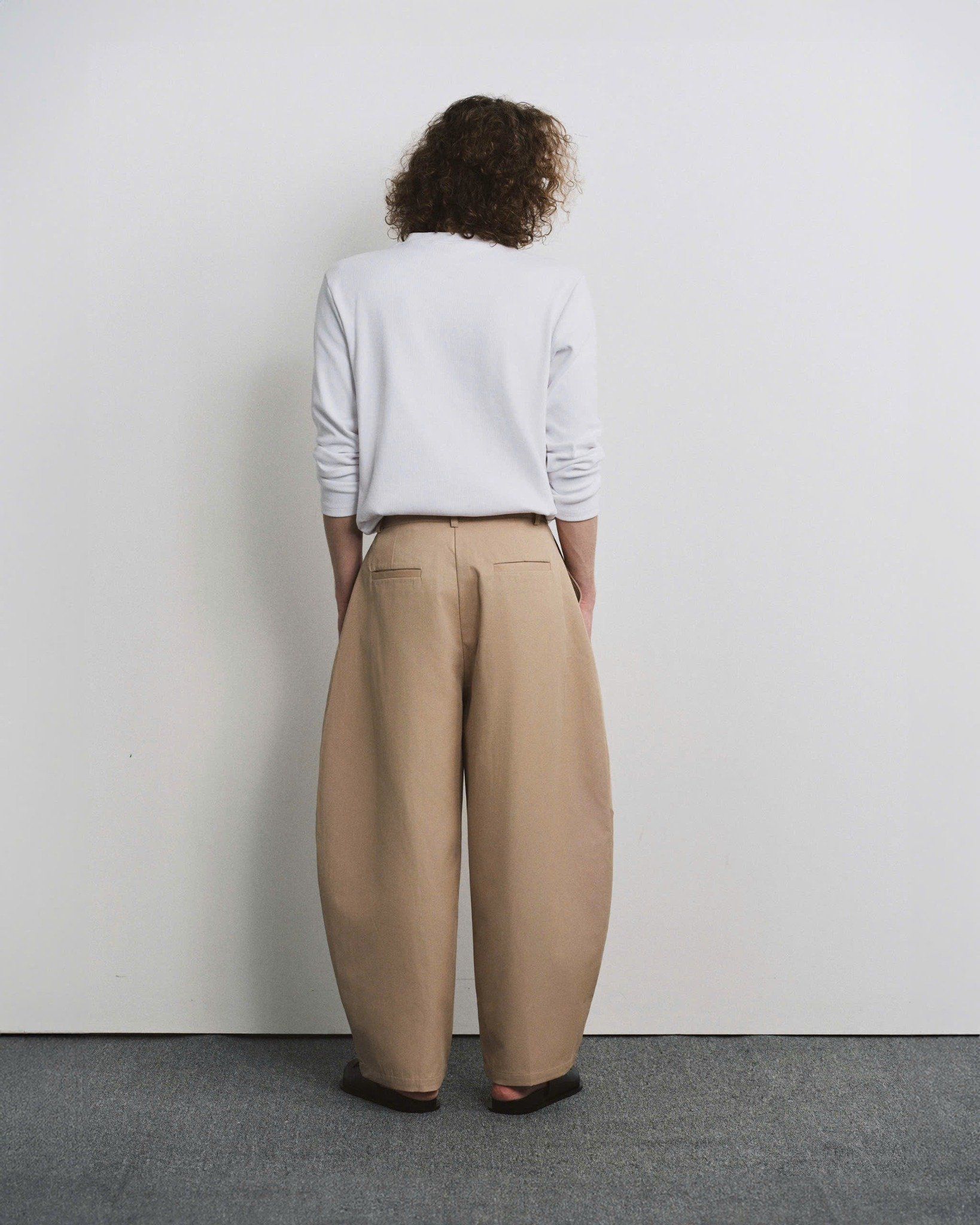 SINE PLEATED TROUSERS