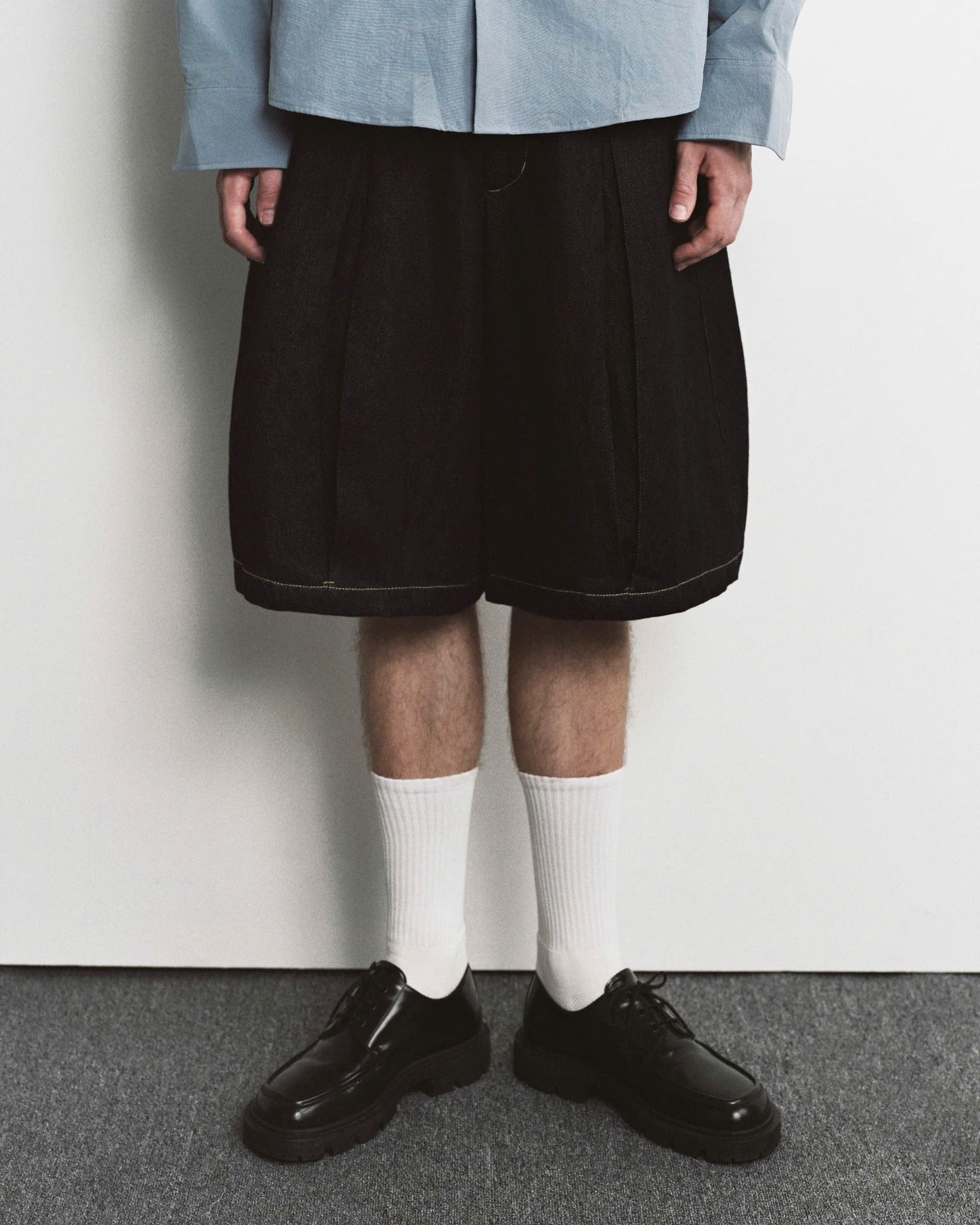 GATHER DENIM SHORTS