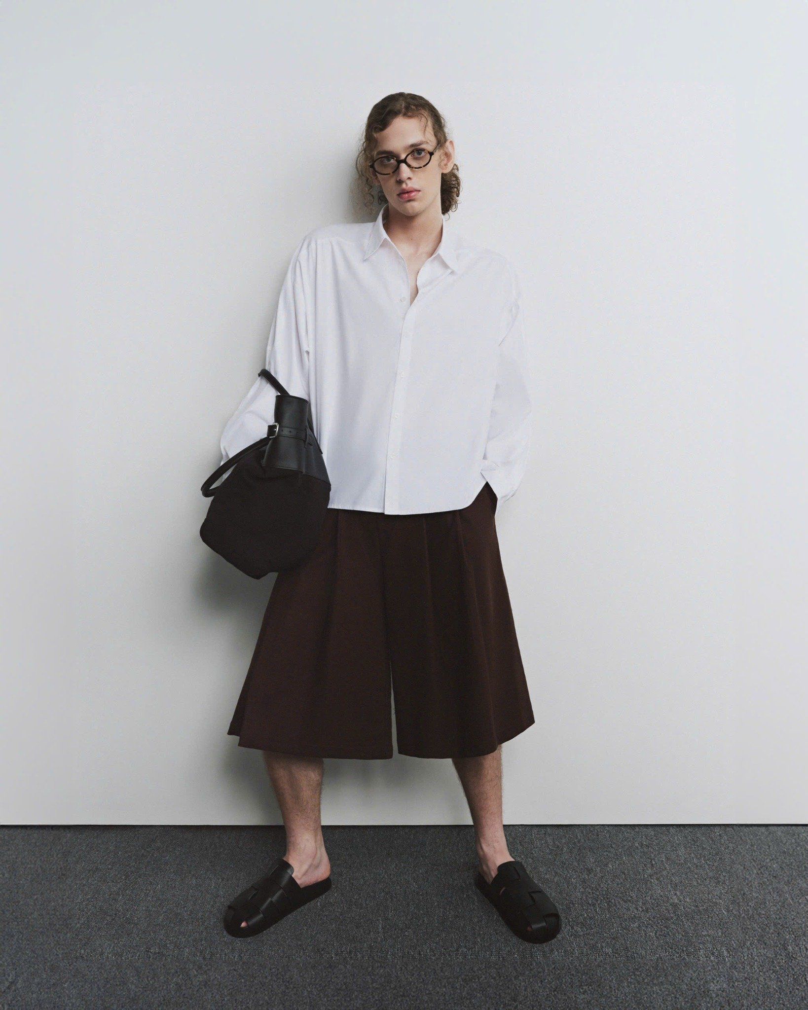 PLEATED SHORTS