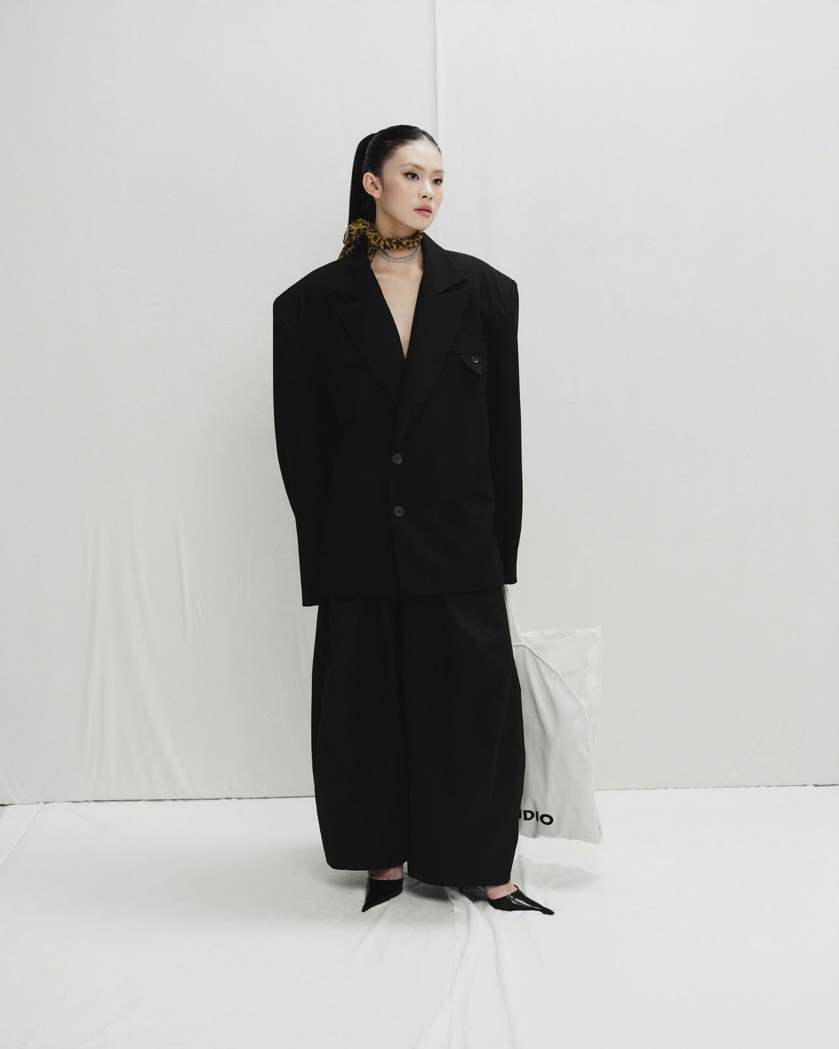 WIDESACK TROUSERS