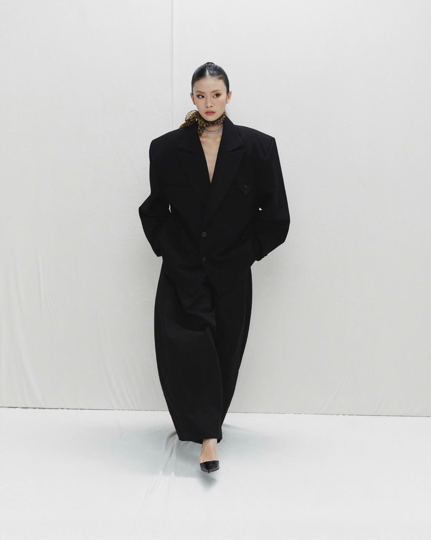 WIDESACK TROUSERS