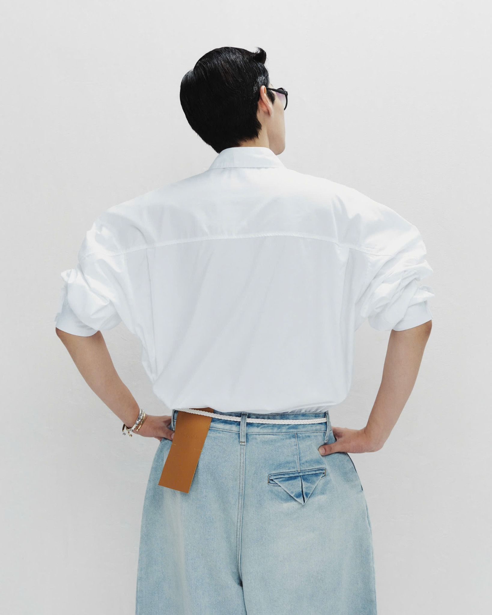 LOOSE FLOW JEANS