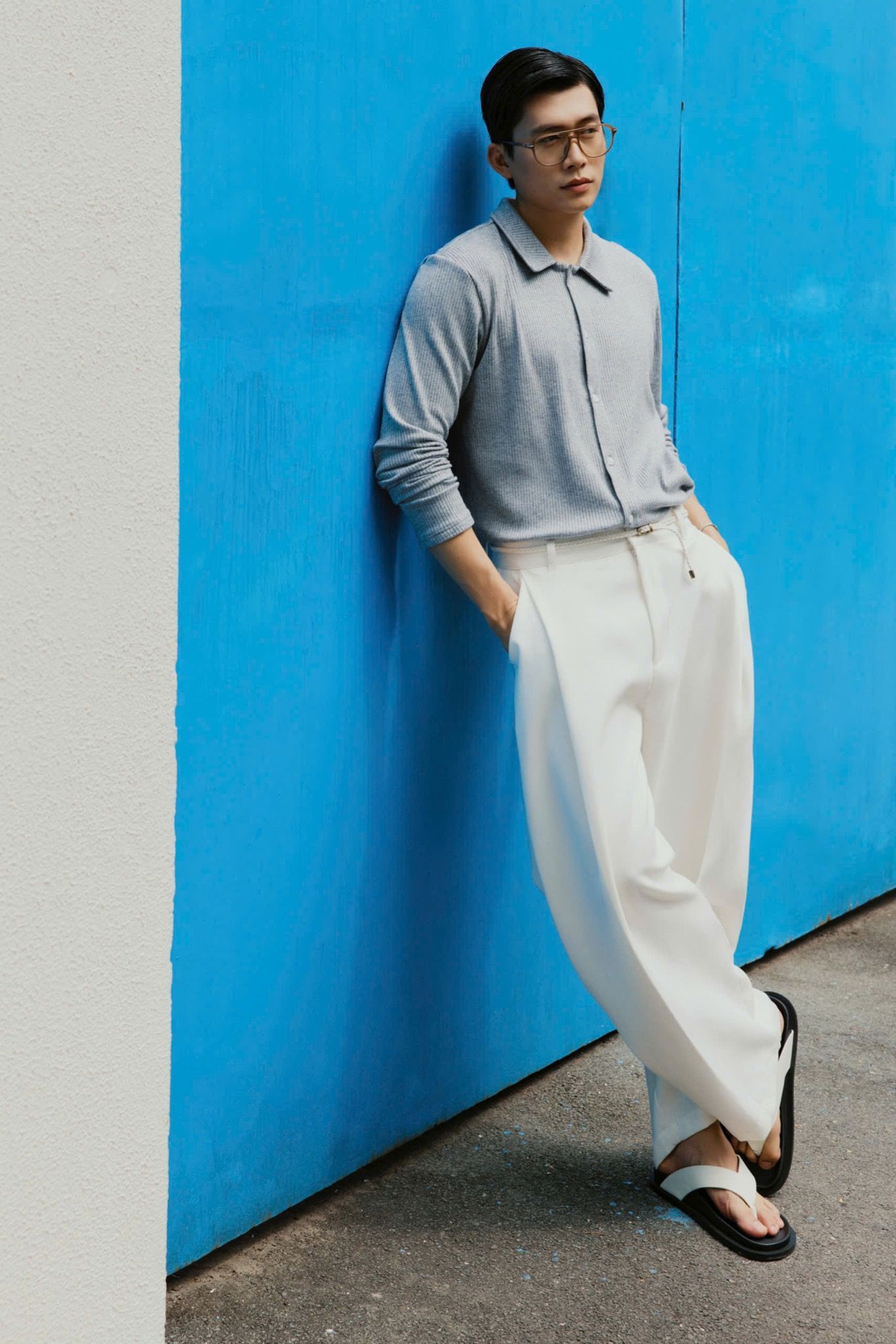 CREASED TROUSERS