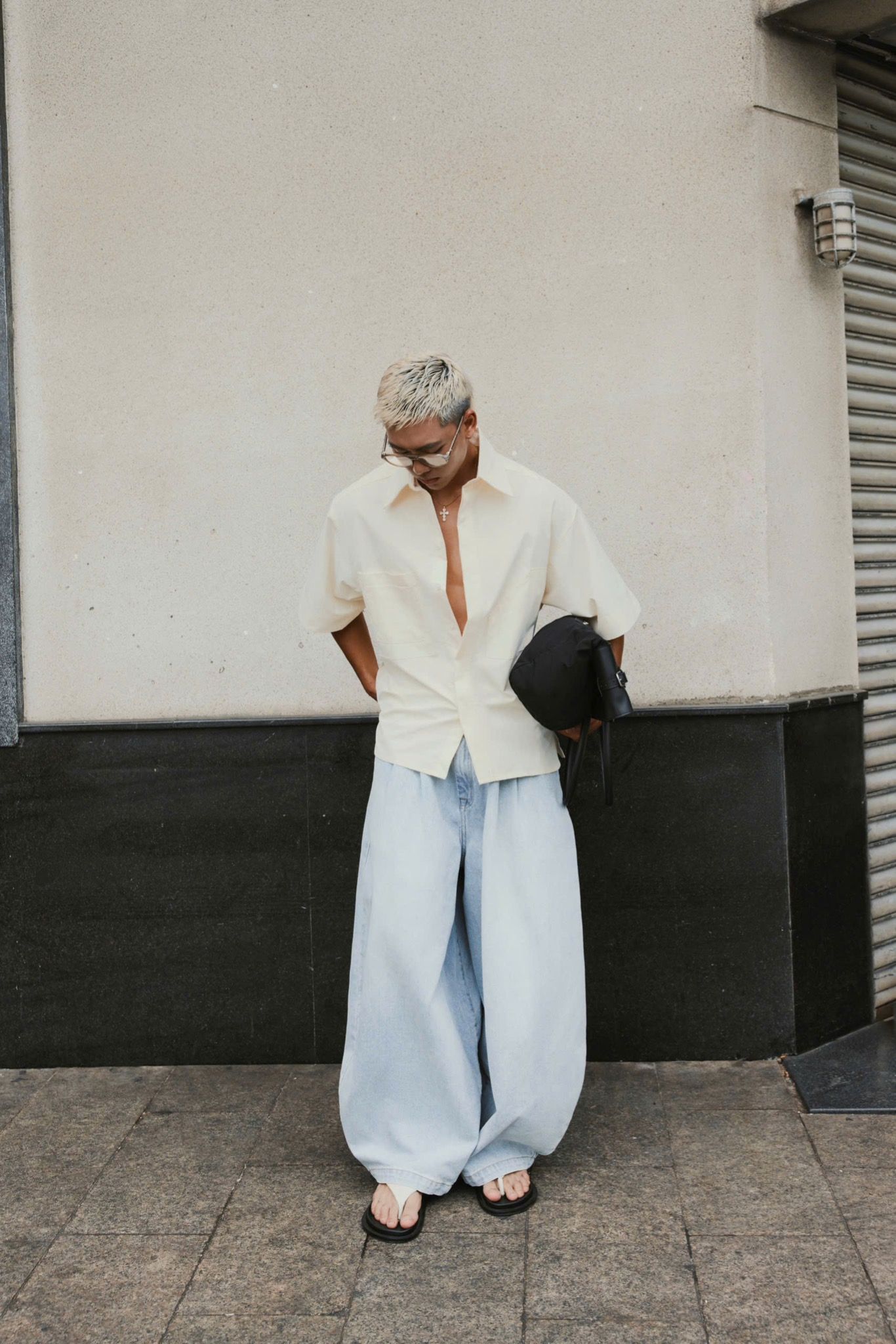 LOOSE FLOW JEANS