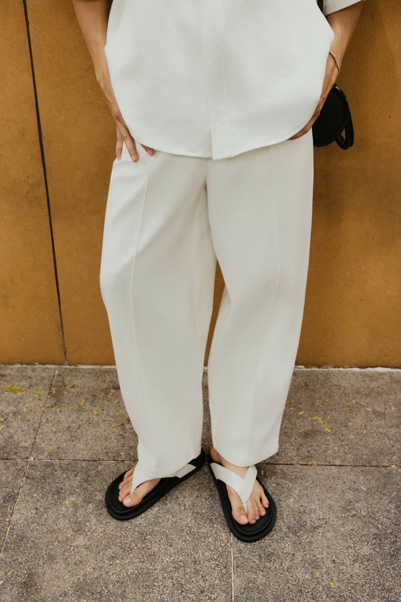 SUBTLE TROUSERS