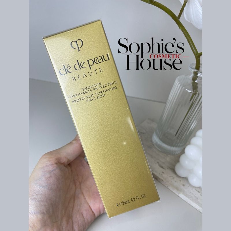 125ml / Sữa dưỡng ban ngày Cle de Peau Protective Fortifying Emulsion