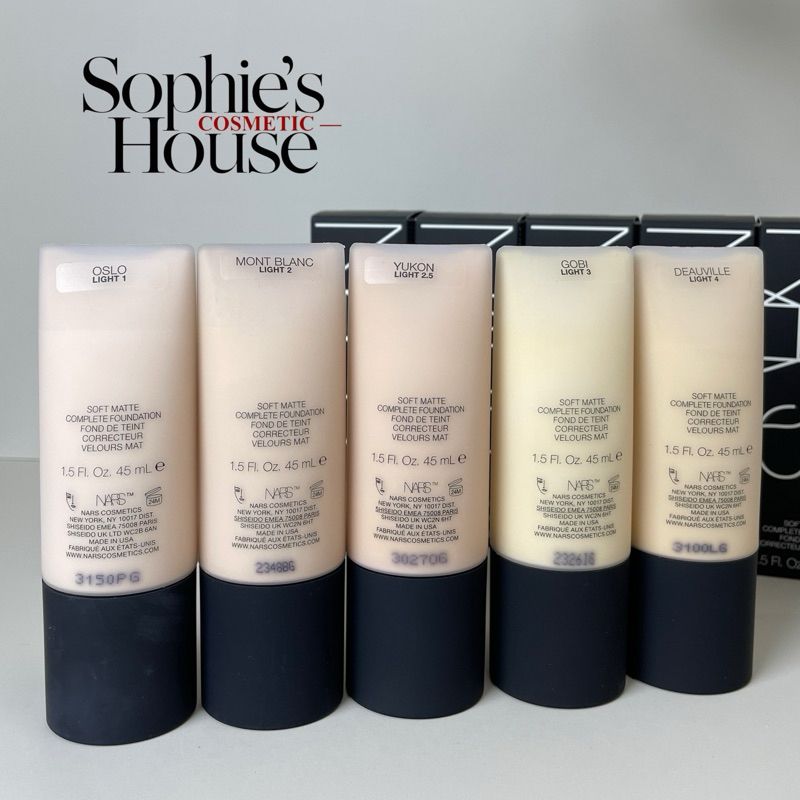 Kem nền NARS Soft Matte Complete Foundation