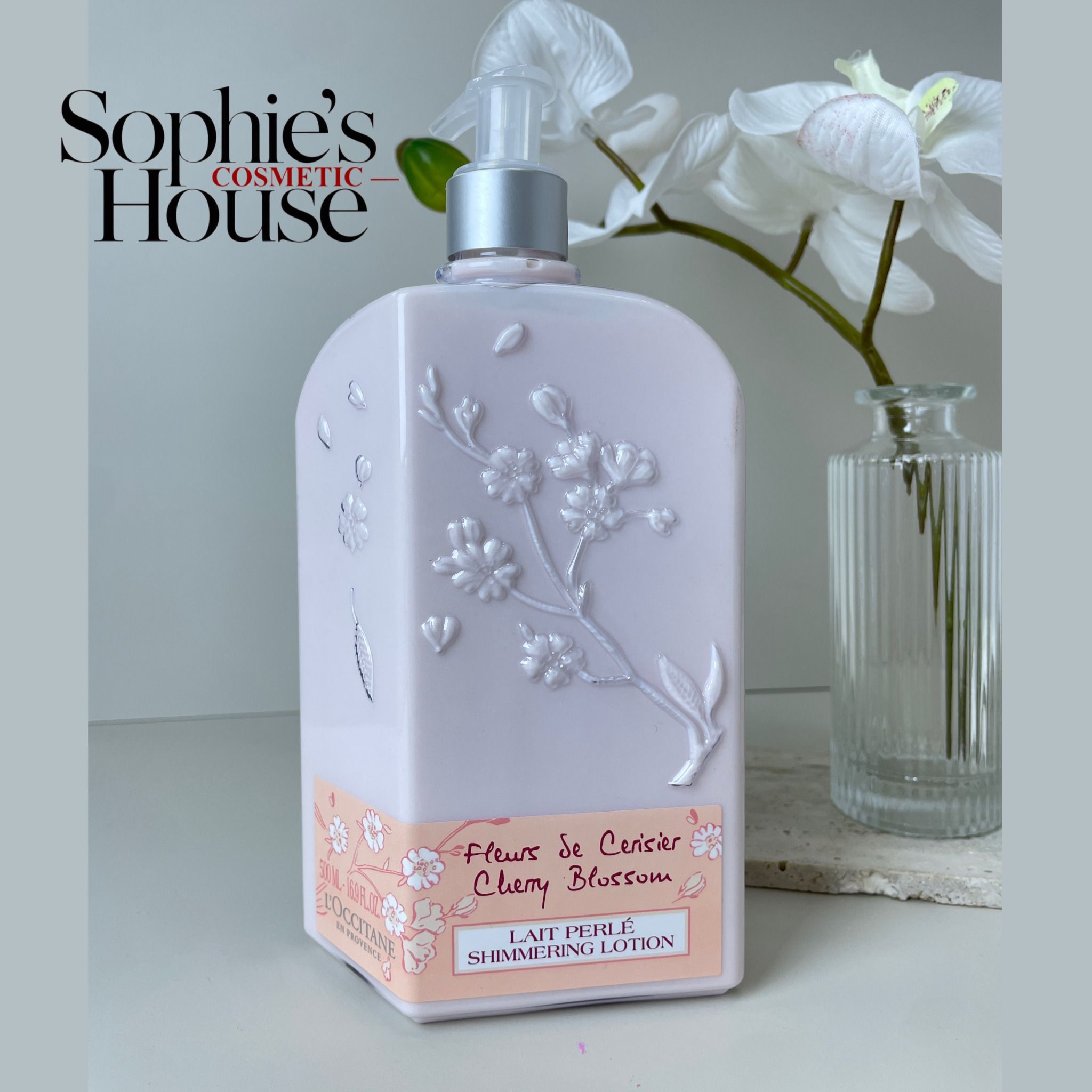 250ml / 500ml - Dưỡng thể hoa anh đào Loccitane / L'Occitane Cherry Blossom Shimmering Lotion