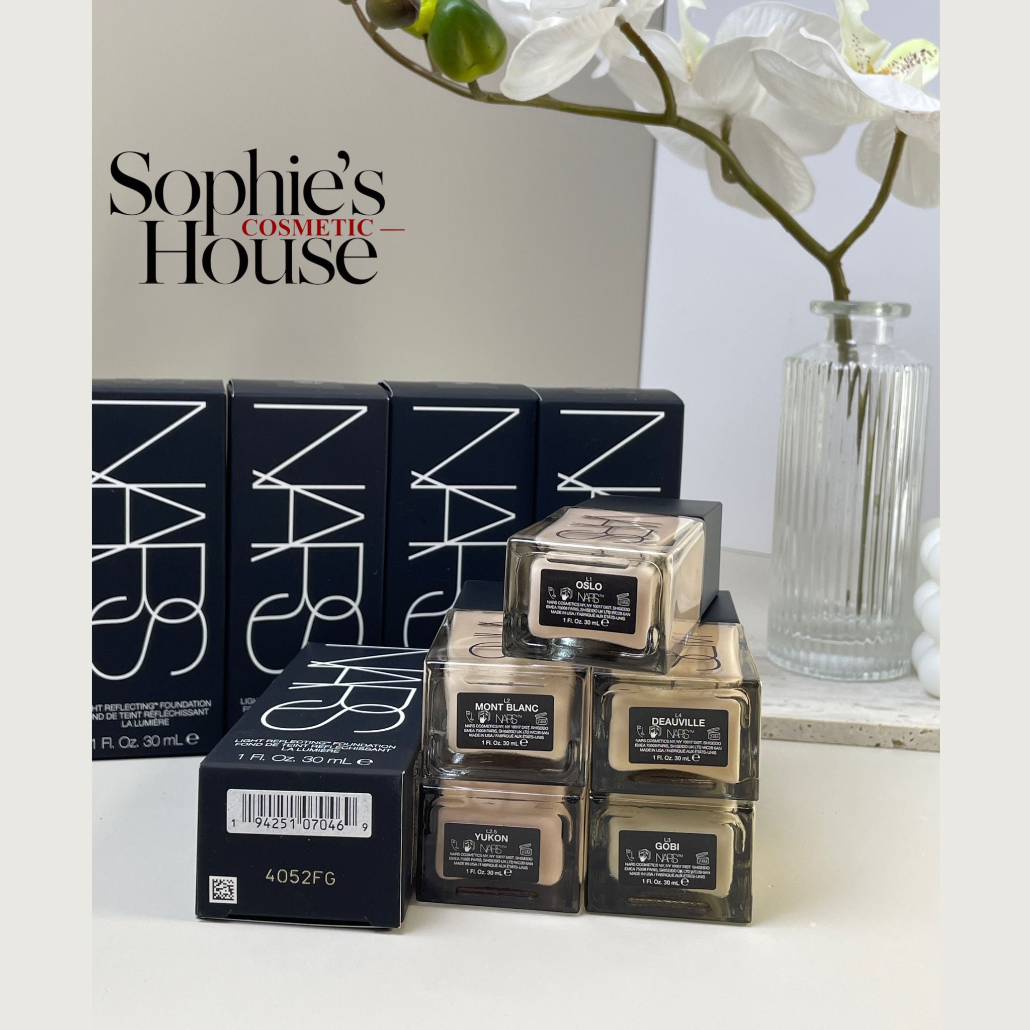 Kem nền NARS Light Reflecting Foundation
