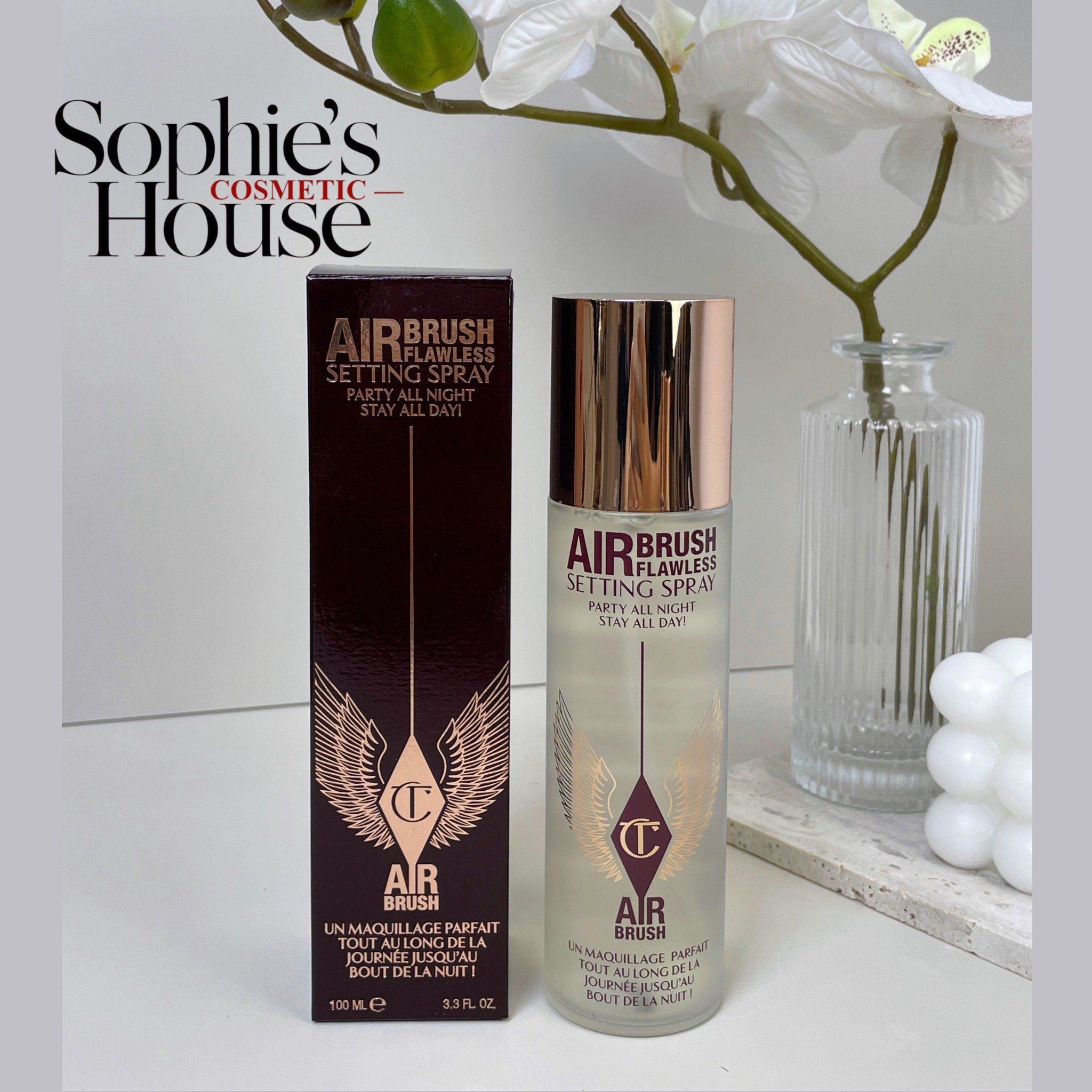 Xịt khoá nền Charlotte Tilbury Airbrush Flawless Setting Spray
