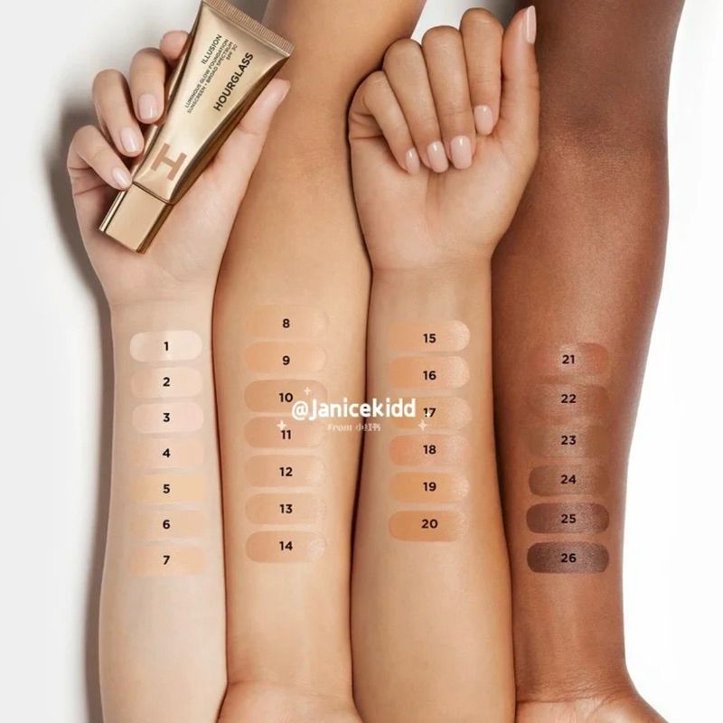NEW / Kem nền căng bóng Hourglass Illusion Glow SPF 30