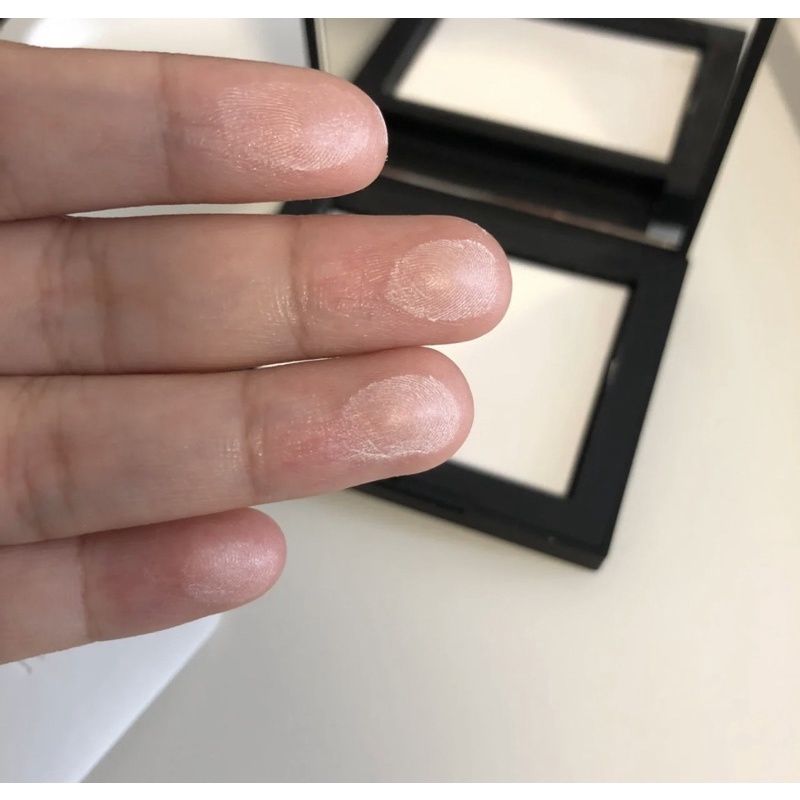 Phấn phủ nén NARS Light Reflecting Setting Pressed Powder