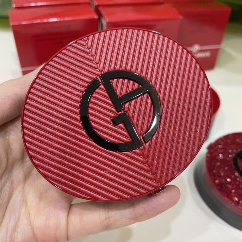 Phấn nước Giorgio Armani vỏ đỏ - Giorgio Armani to go cushion
