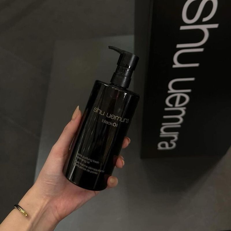 150ml / 450ml - Tẩy trang Shu Uemura Black Oil