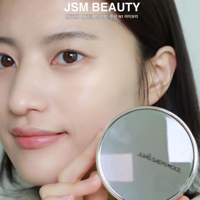 Phấn nước Jung Saem Mool Masterclass Radiant Cushion