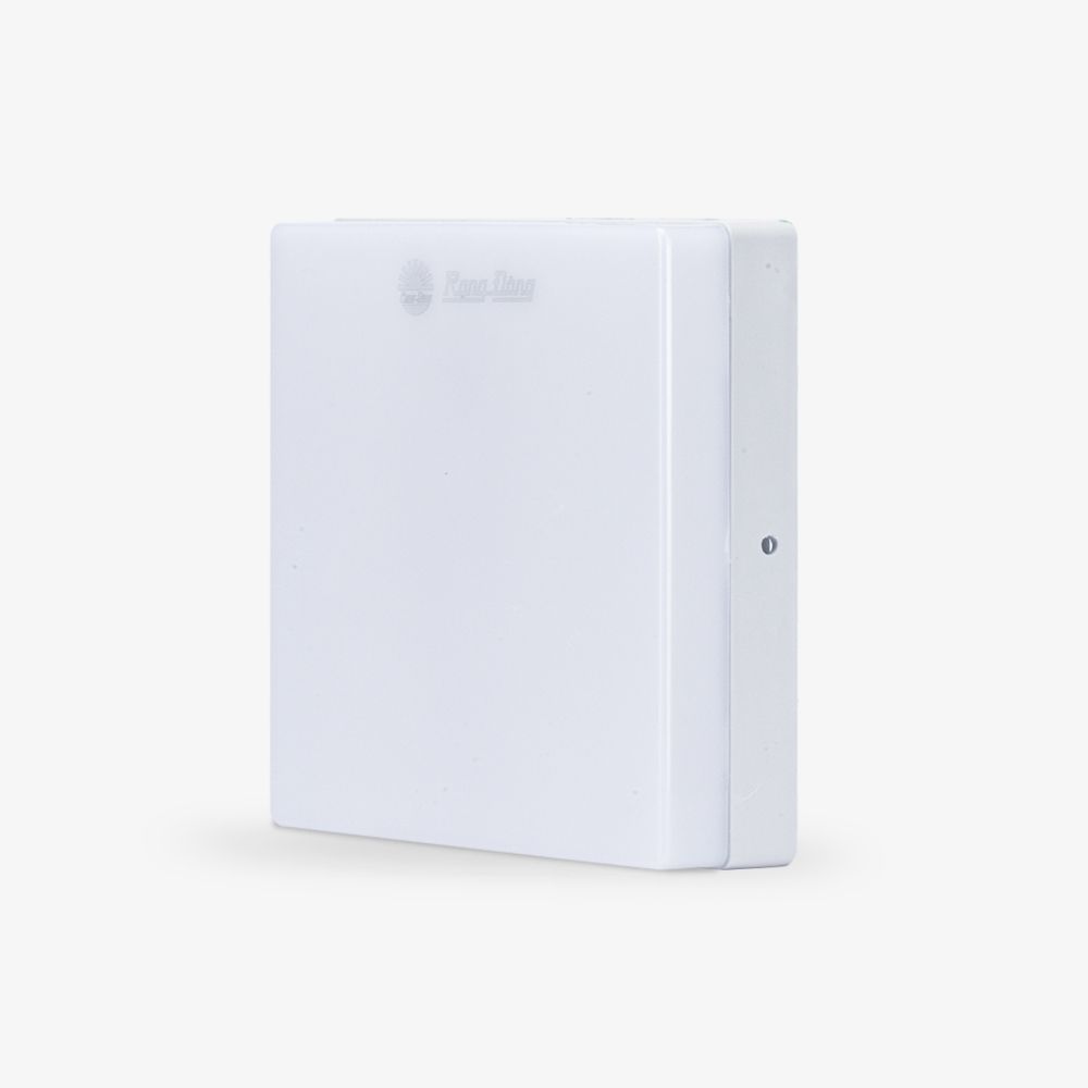 Đèn LED ốp trần vuông đế nhựa