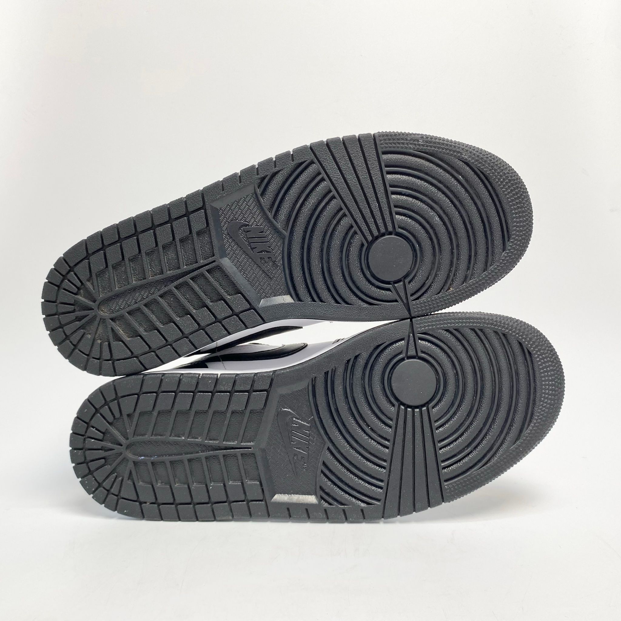 NIKE AIR JORDAN 1 LOW PANDA DC0774-101