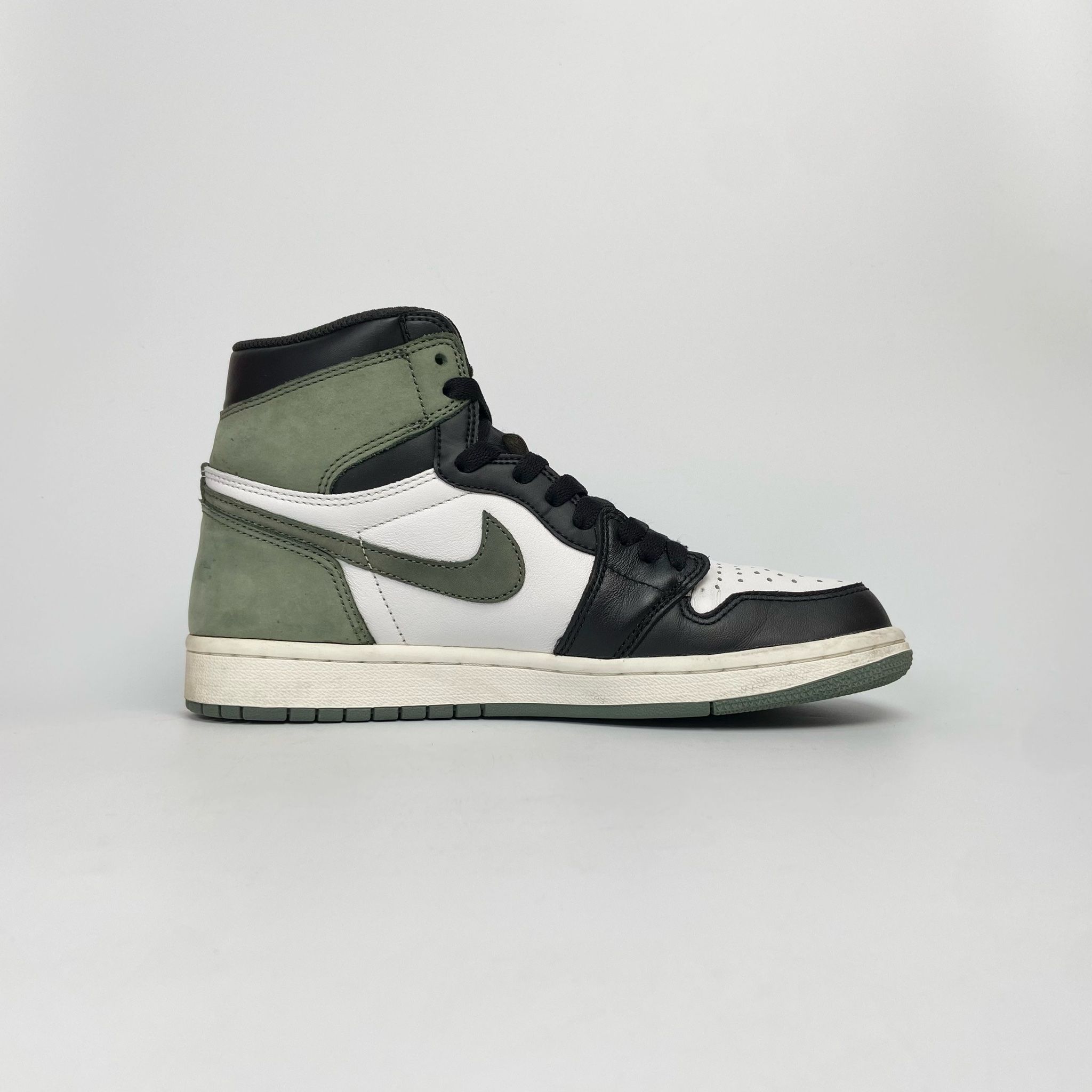 NIKE AIR JORDAN 1 RETRO HIGH OG CLAY GREEN 555088-135