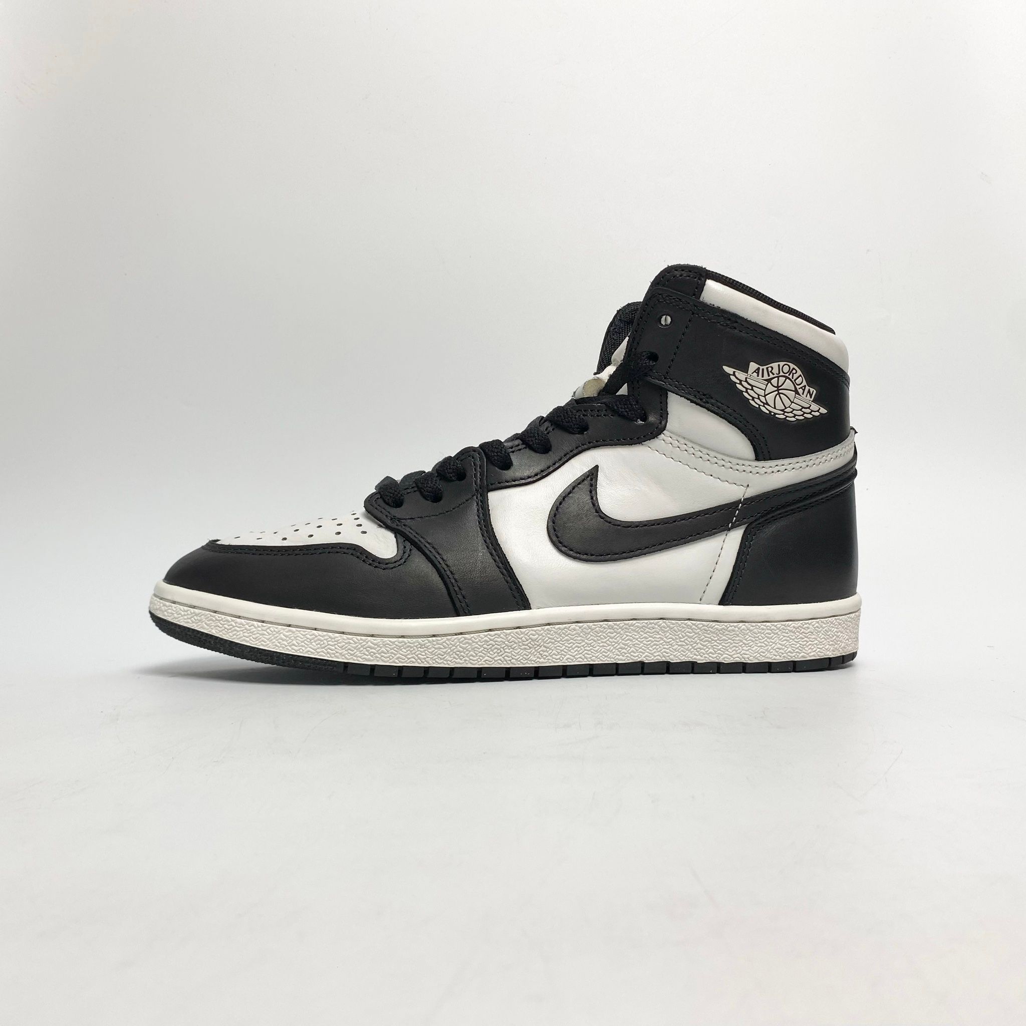 NIKE AIR JORDAN 1 HIGH 85 BLACK WHITE BQ4422-001