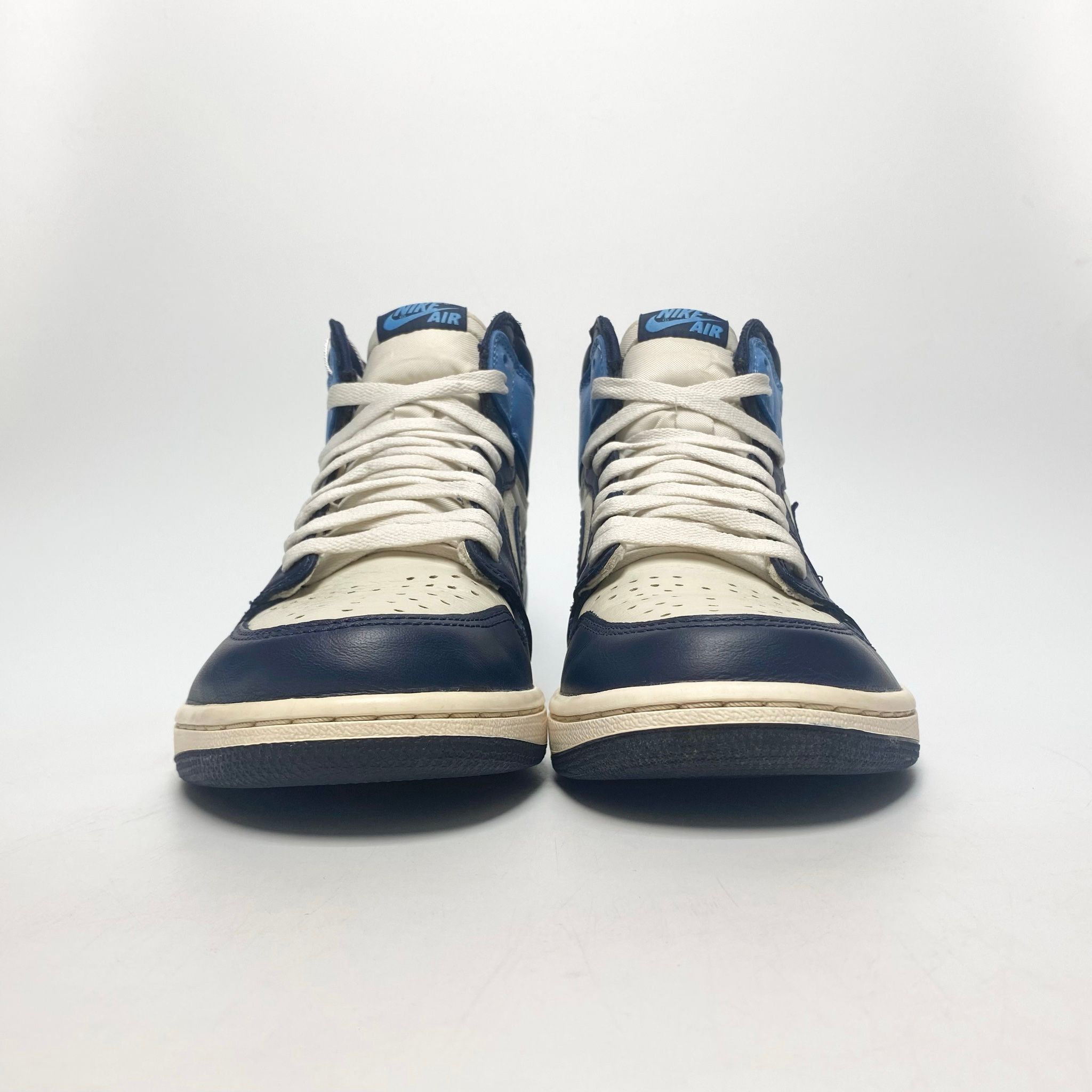 NIKE AIR JORDAN 1 RETRO HIGH OG OBSIDIAN 555088-140