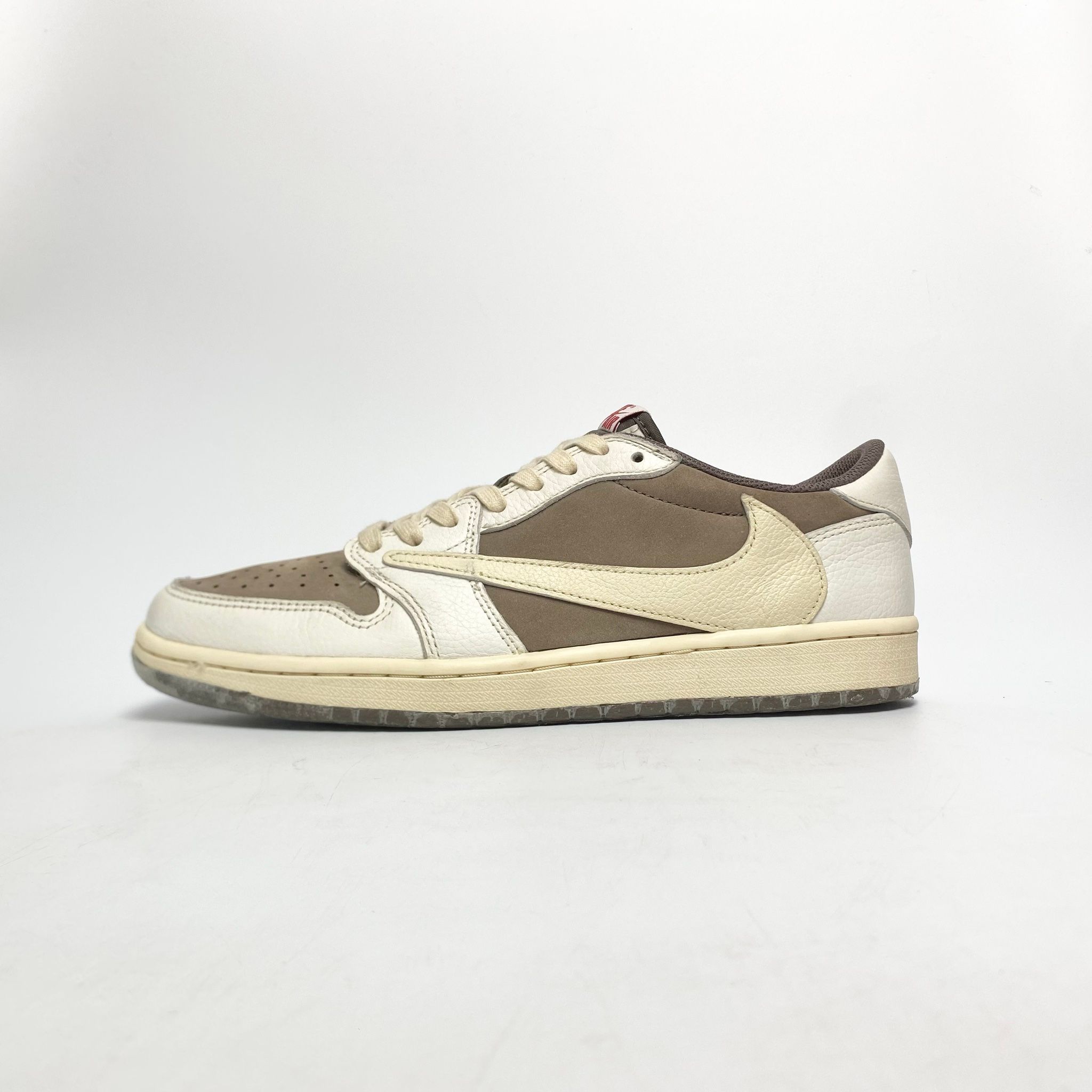 NIKE AIR JORDAN 1 TRAVIS SCOTT REVERSE MOCHA DM7866-162