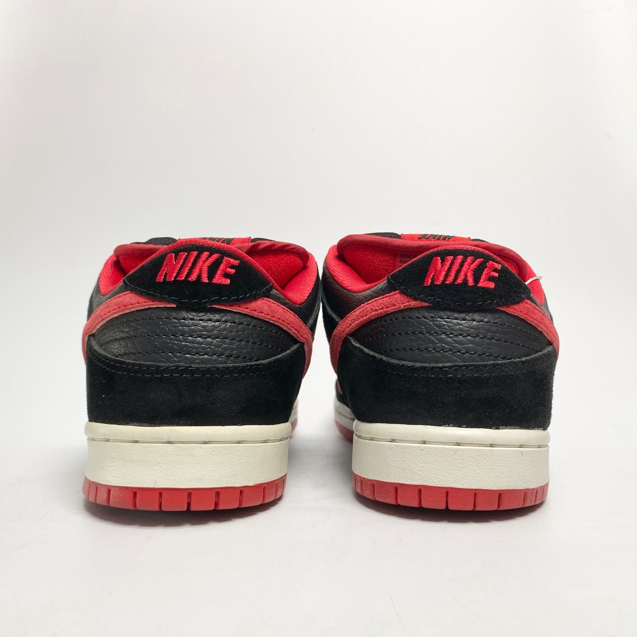 NIKE SB DUNK LOW PRO J PACK BRED 304292-039