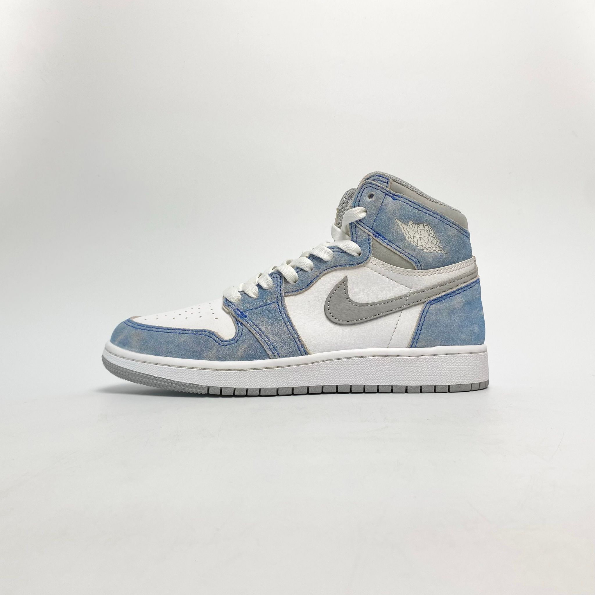 NIKE AIR JORDAN 1 RETRO HIGH OG GS HYPER ROYAL 575441-402