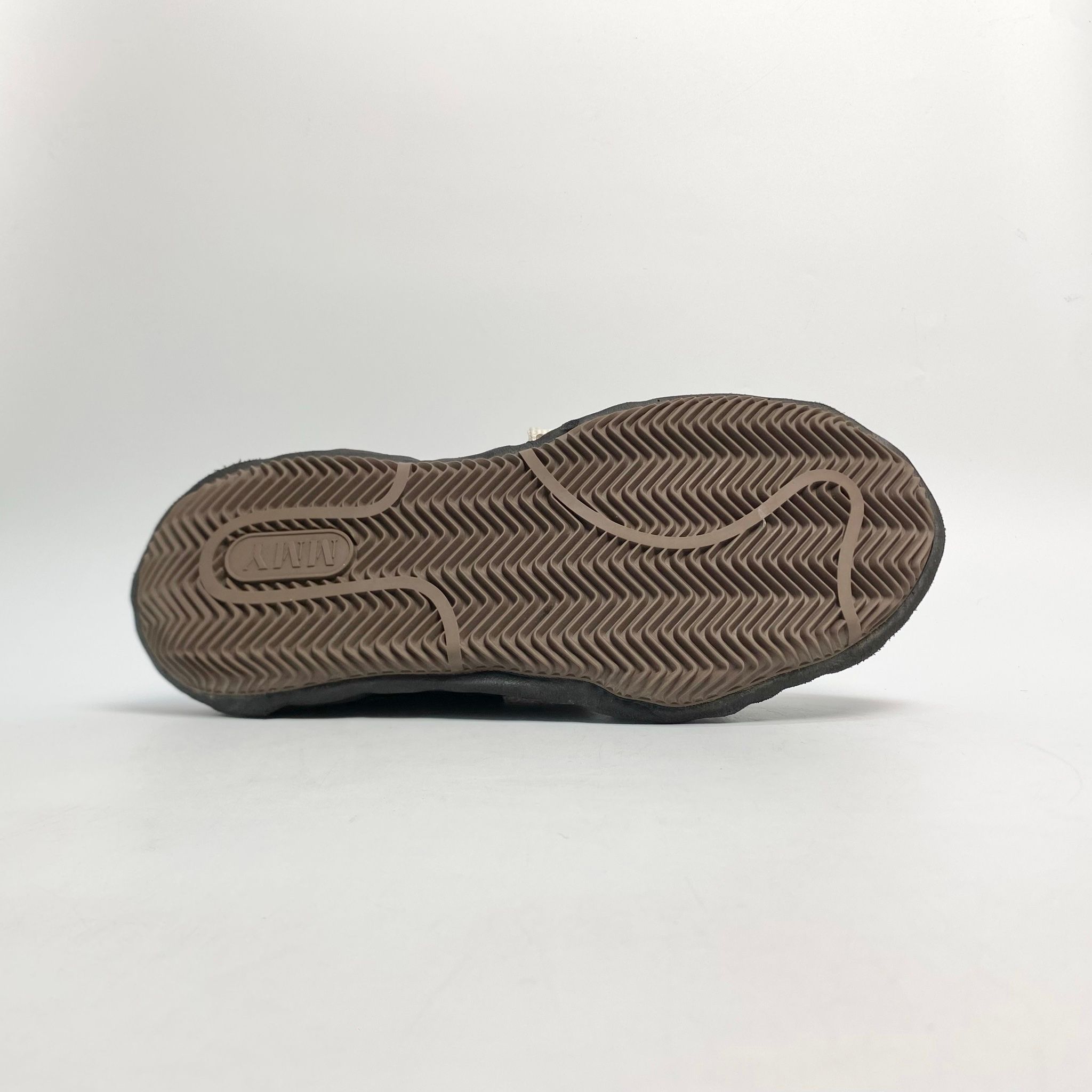 MAISON MIHARA YASUHIRO BLAKEY OG SOLE CANVAS LOW-TOP SNEAKER BLACK A08FW735