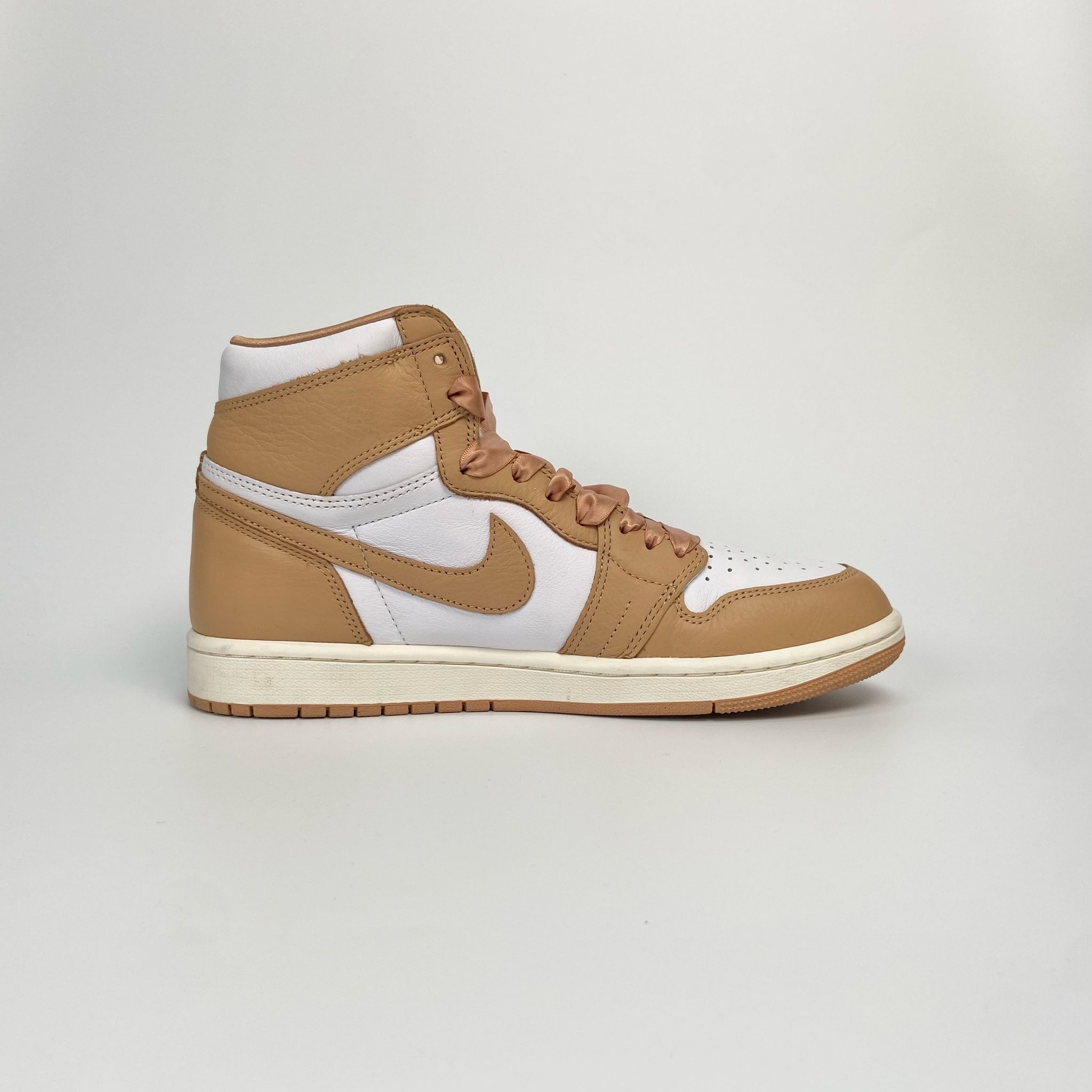 NIKE AIR JORDAN 1 RETRO HIGH OG PRALINE FN6622-201