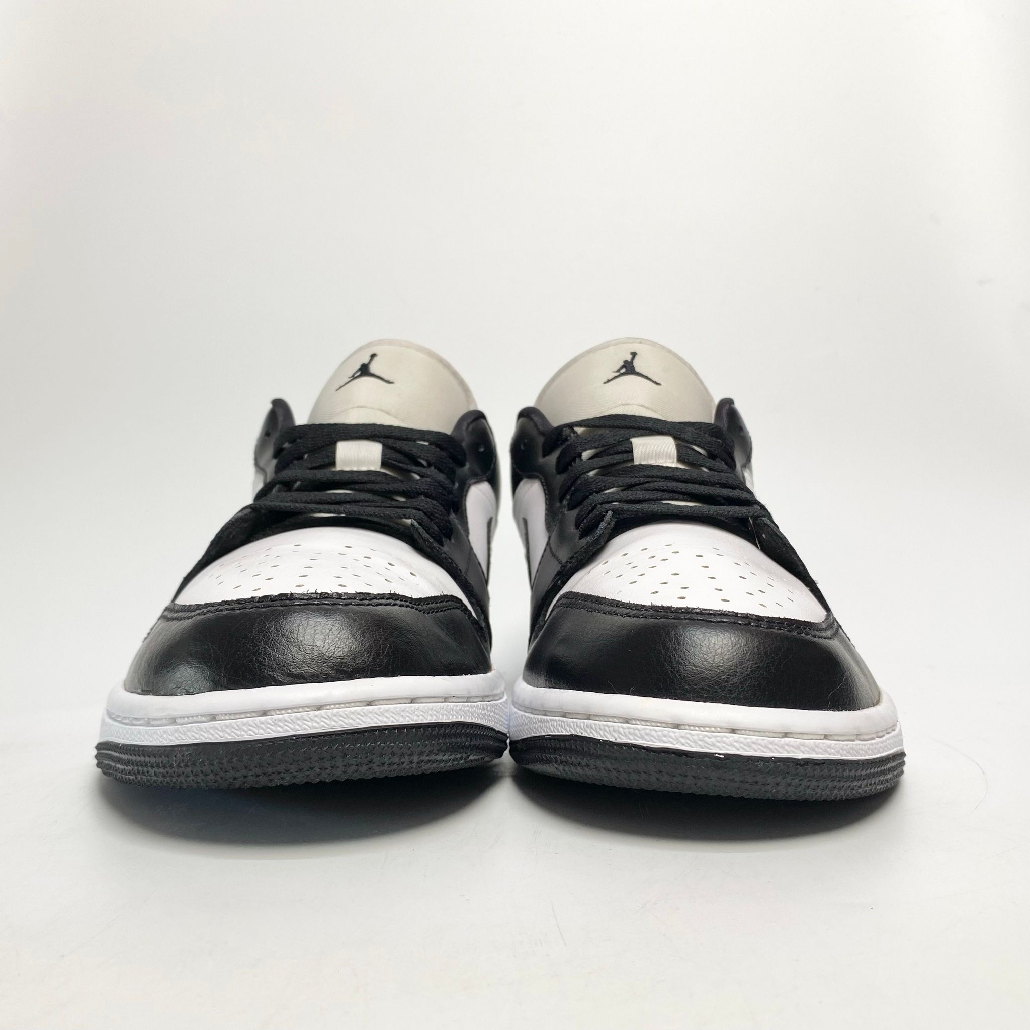NIKE AIR JORDAN 1 LOW PANDA DC0774-101