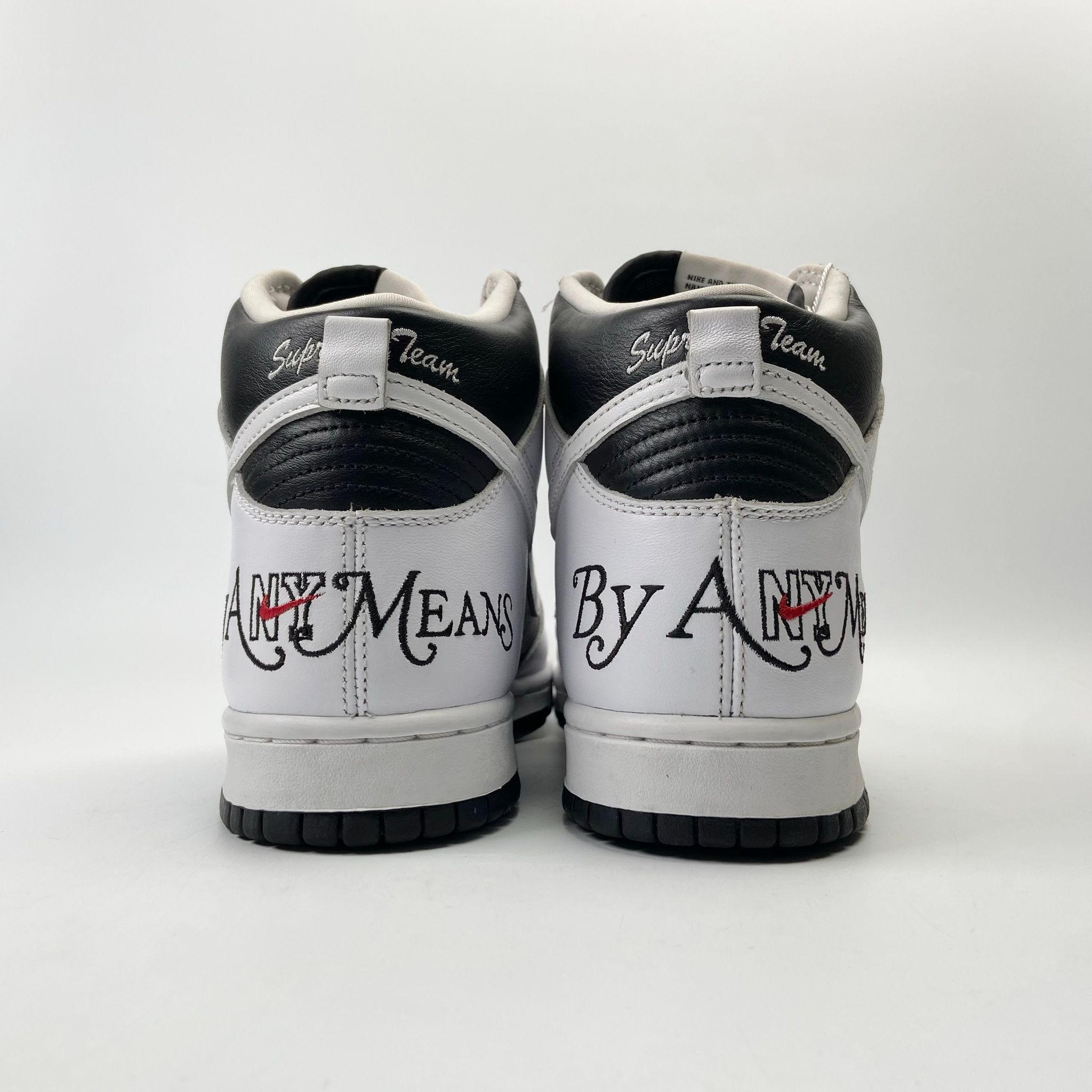 NIKE SB DUNK HIGH SUPREME BY ANY MEANS BLACK DN3741-002