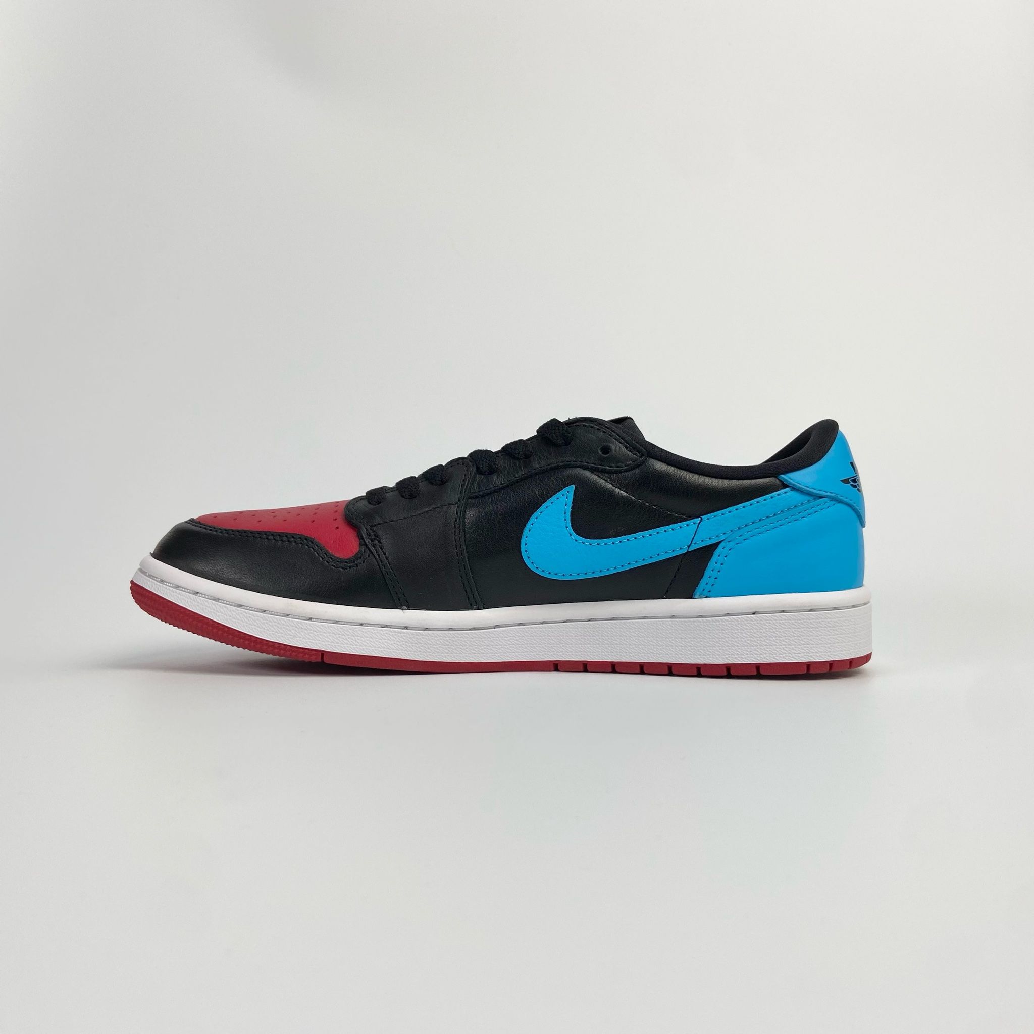 NIKE AIR JORDAN 1 RETRO LOW OG UNC TO CHICAGO - CZ0775-046