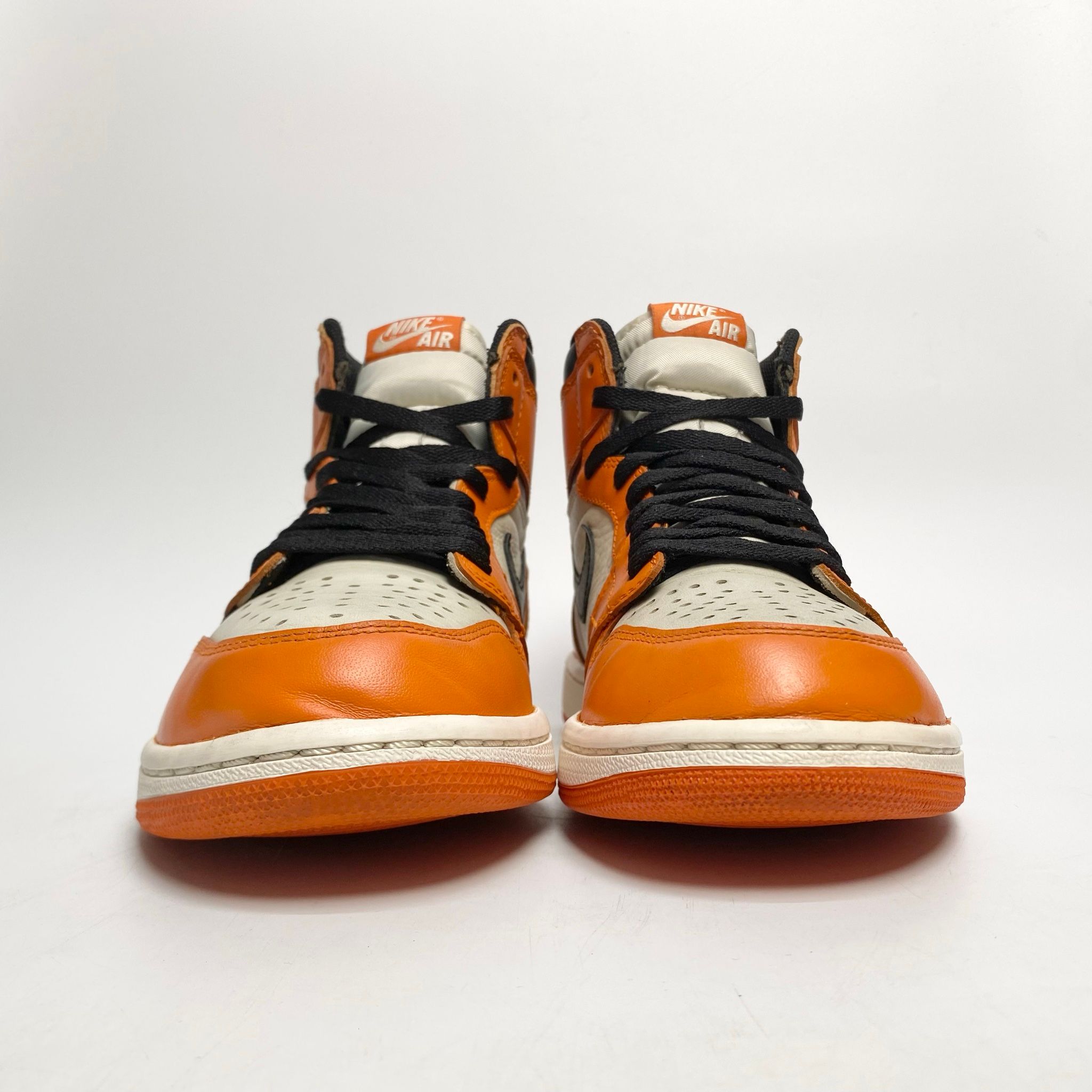 NIKE AIR JORDAN 1 RETRO HIGH OG SHATTERED BACKBOARD AWAY 555088-113