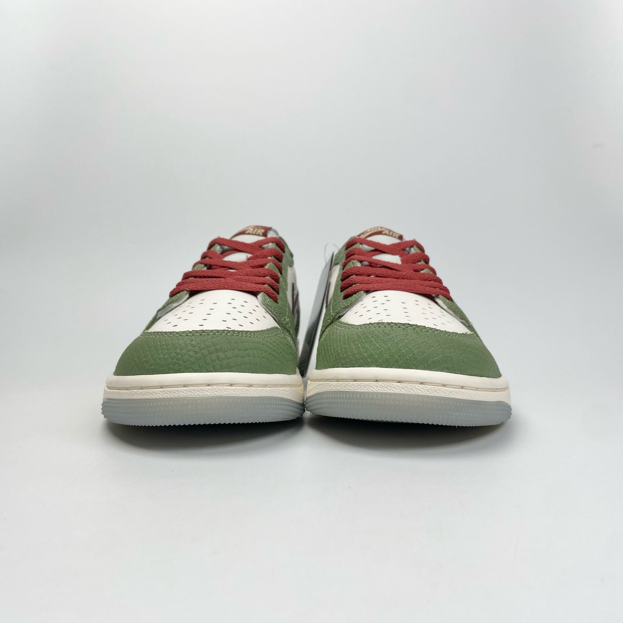 NIKE AIR JORDAN 1 LOW OG YEAR OF THE DRAGON FN3727-100
