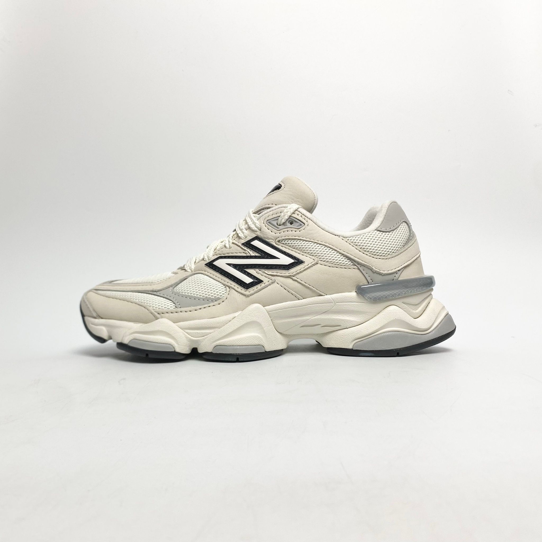 NEW BALANCE 9060 LIGHT BONE U9060ZGF