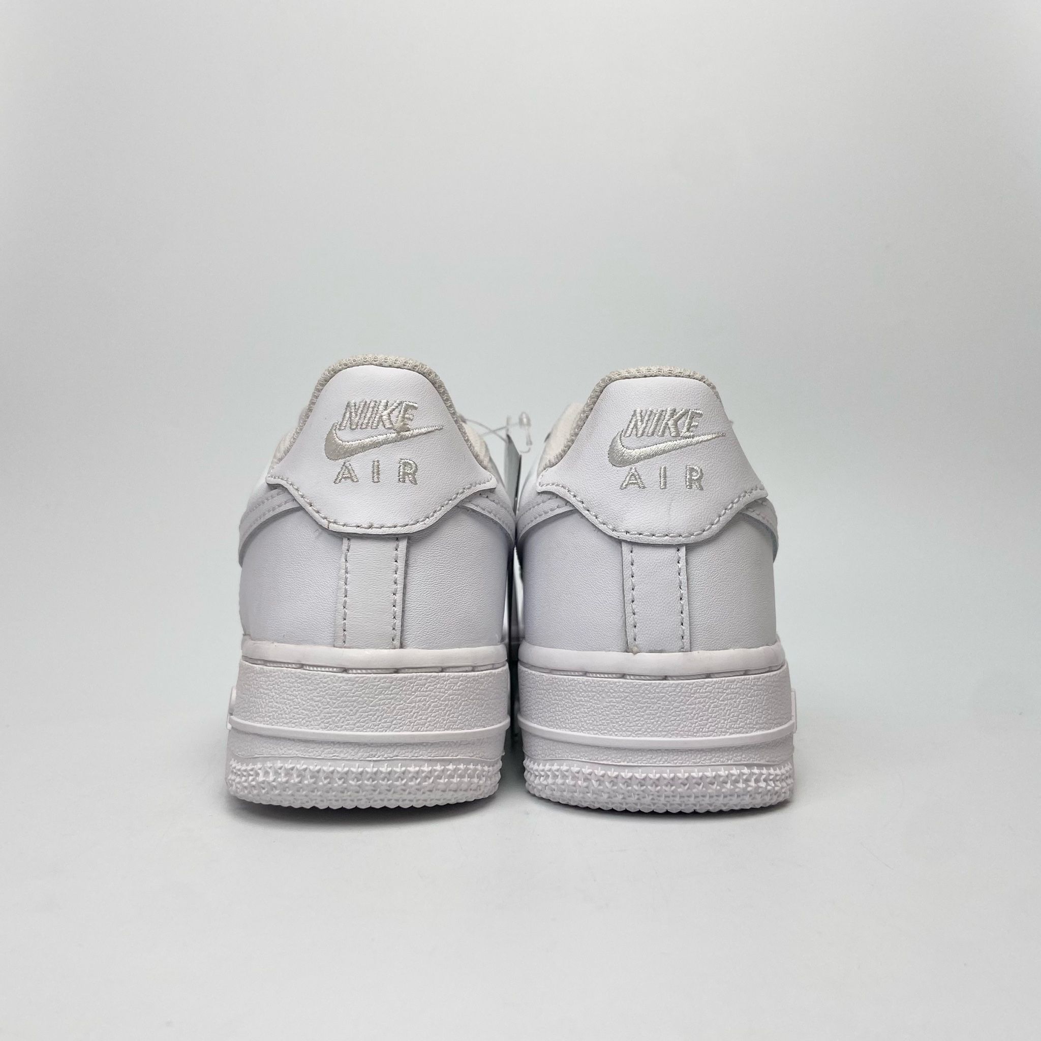 NIKE AIR FORCE 1 LOW LE GS ALL WHITE DH2920-111