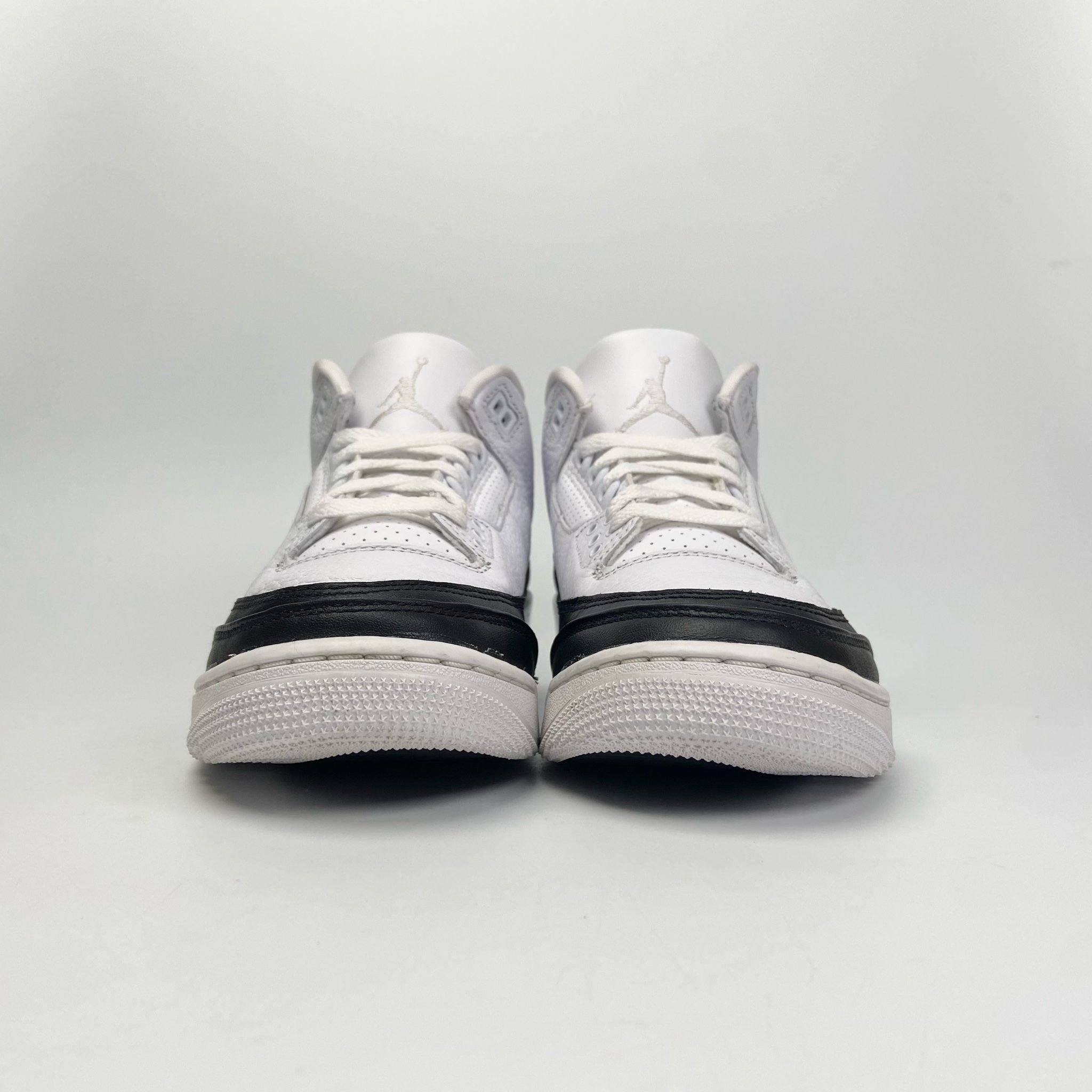 NIKE FRAGMENT DESIGN X AIR JORDAN 3 RETRO SP WHITE