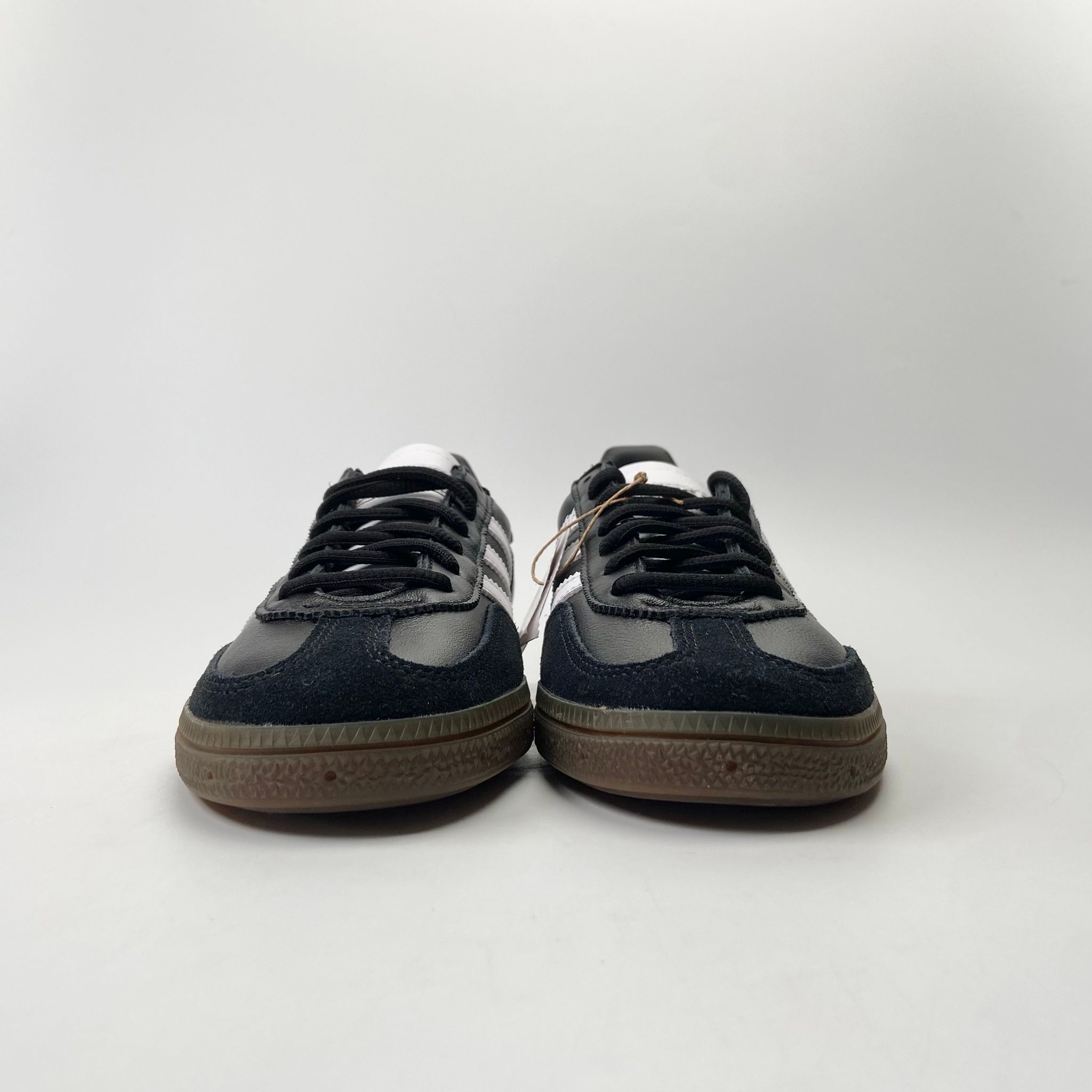 ADIDAS SPEZIAL HANDBALL CORE BLACK WHITE IE3402
