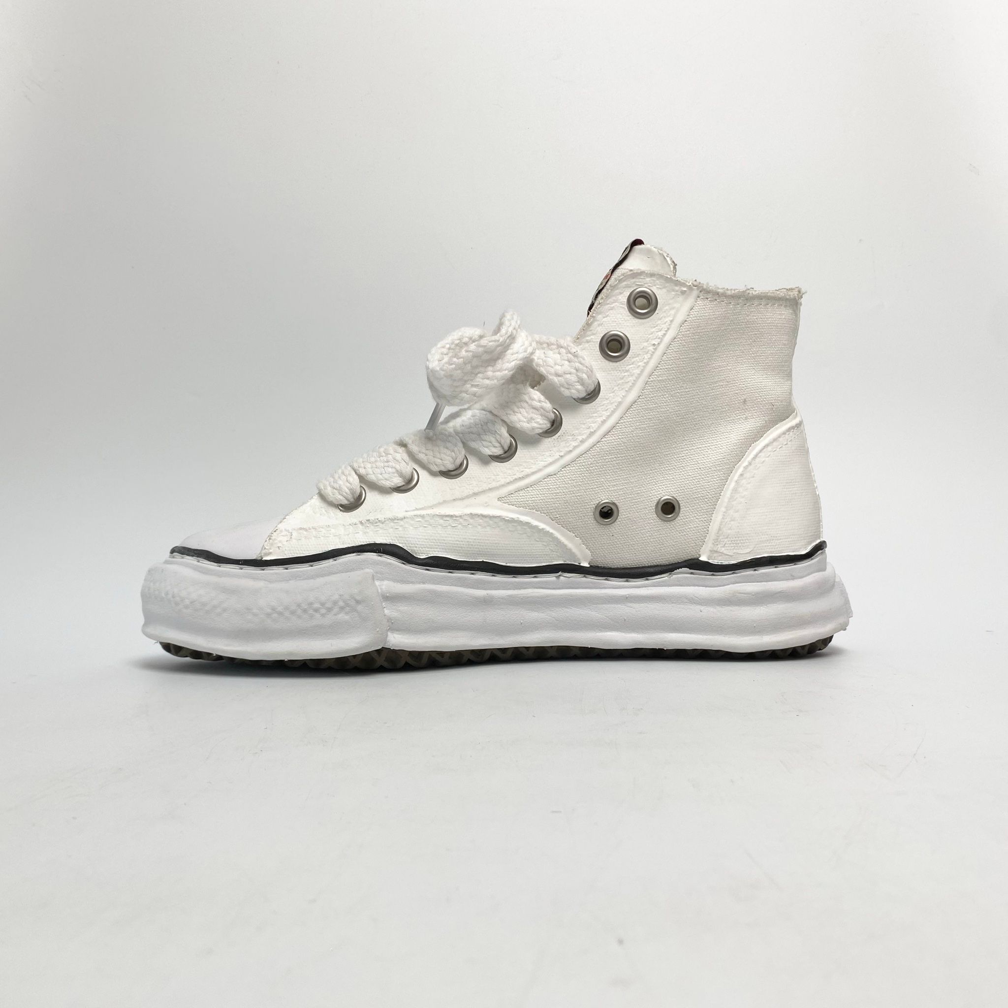 MIHARA YASUHIRO HI CANVAS