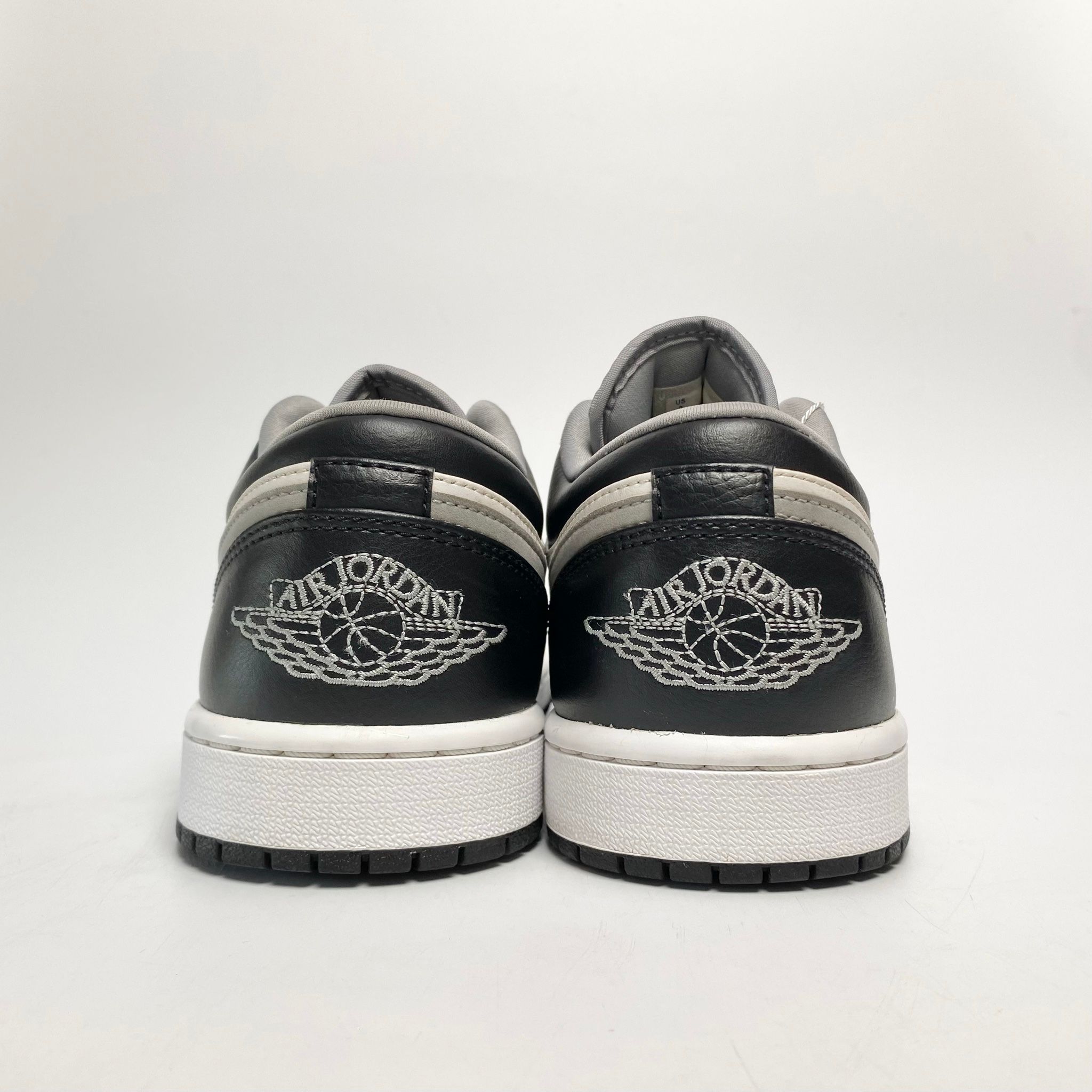 NIKE AIR JORDAN 1 LOW SMOKE GREY V3 553558-040