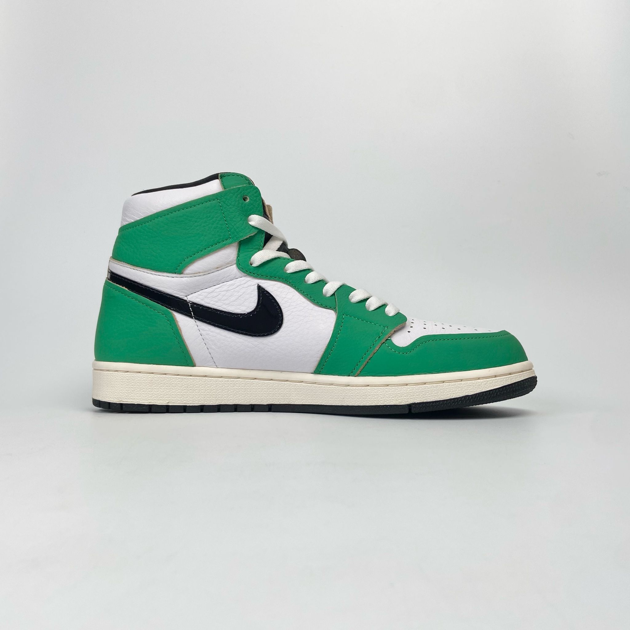 NIKE AIR JORDAN 1 RETRO HIGH LUCKY GREEN (W) DB4612-300