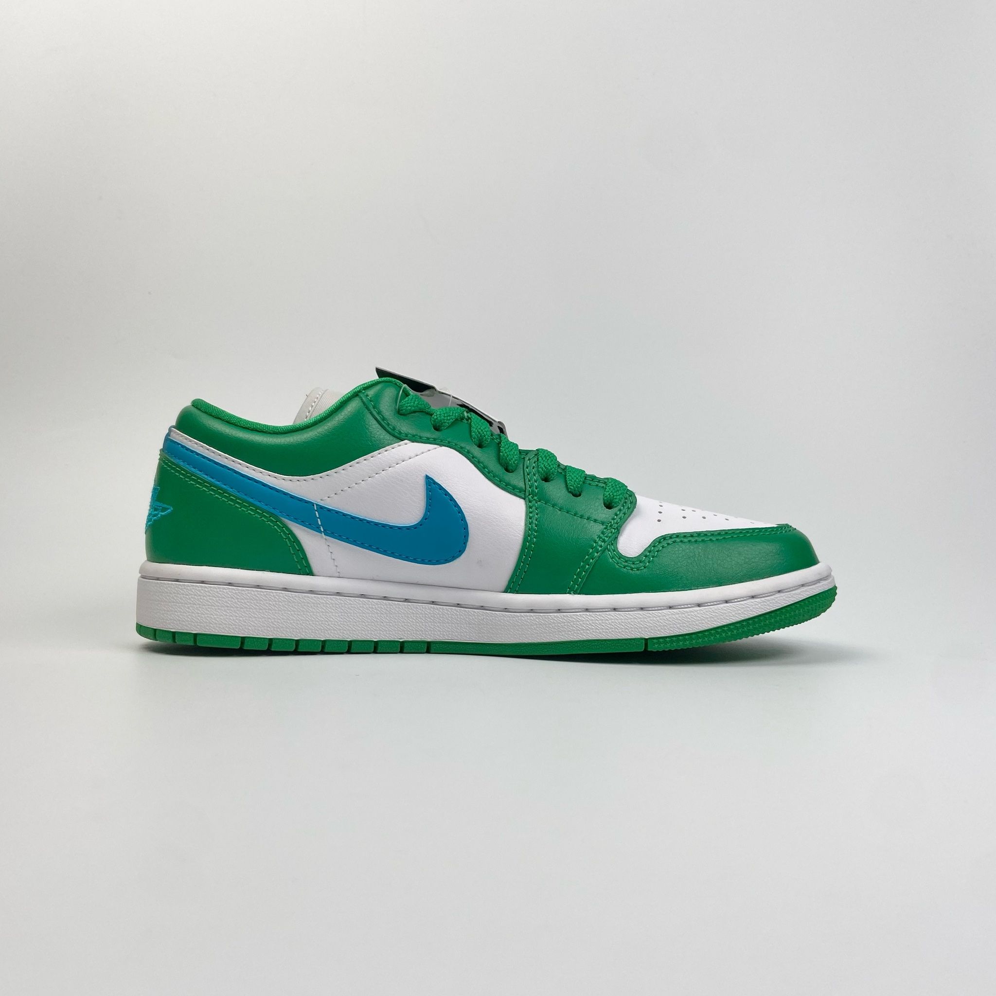 NIKE AIR JORDAN 1 LOW LUCKY GREEN DC0774-304