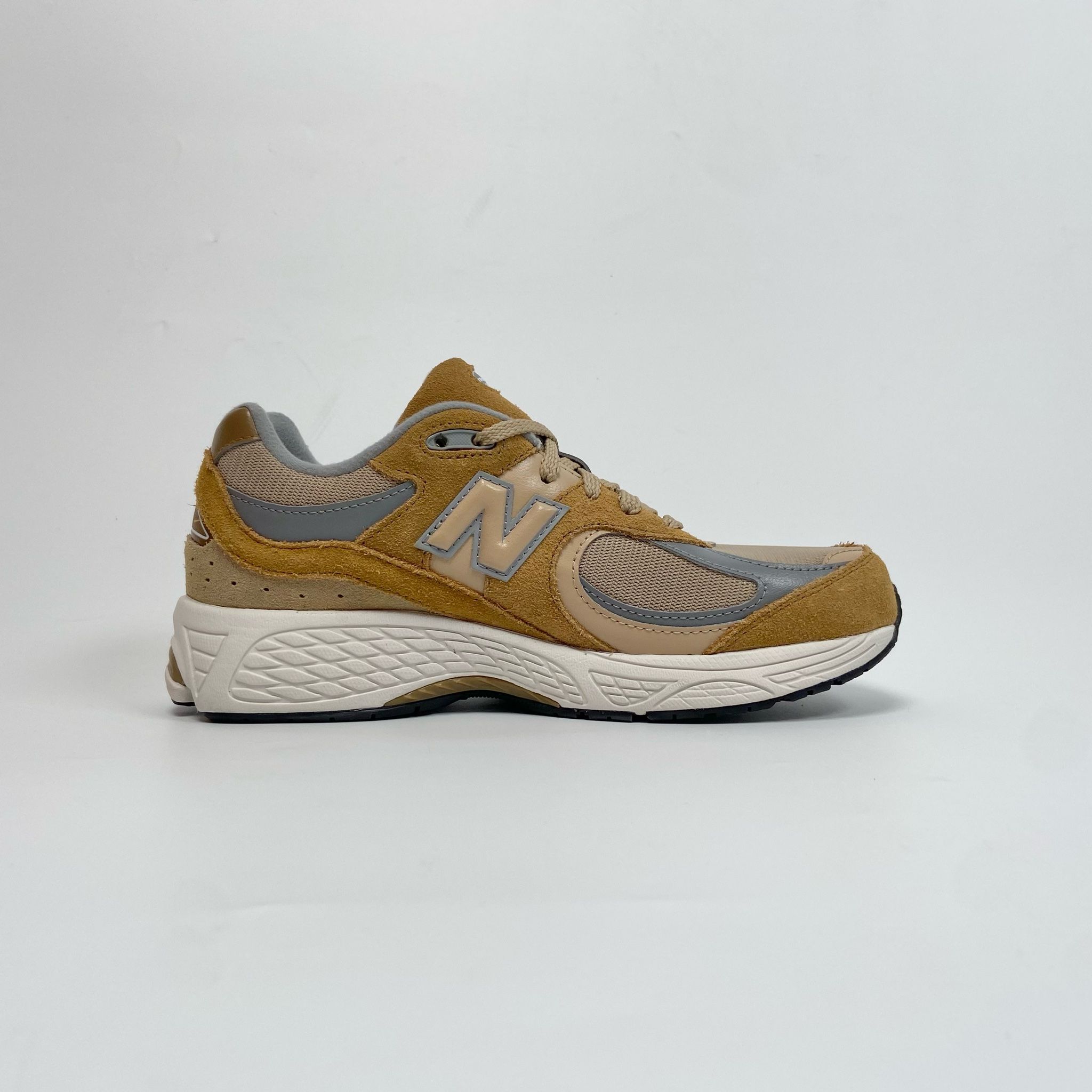 NEW BALANCE 2002R BROWN ORANGE GC2002CE