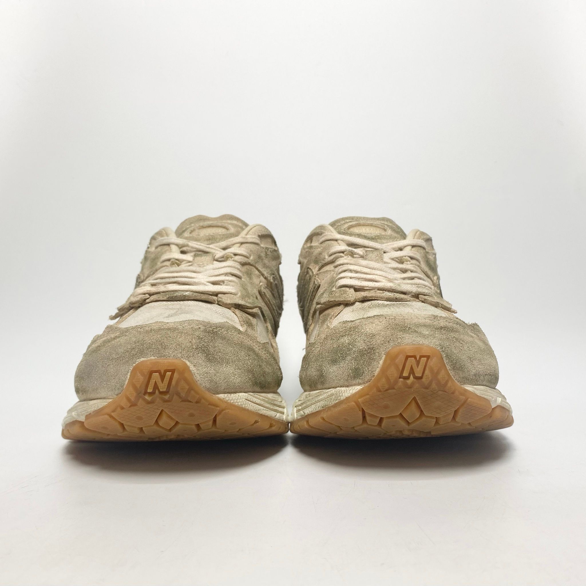 NEW BALANCE 2002R PROTECTION PACK DISTRESSED M2002RDG