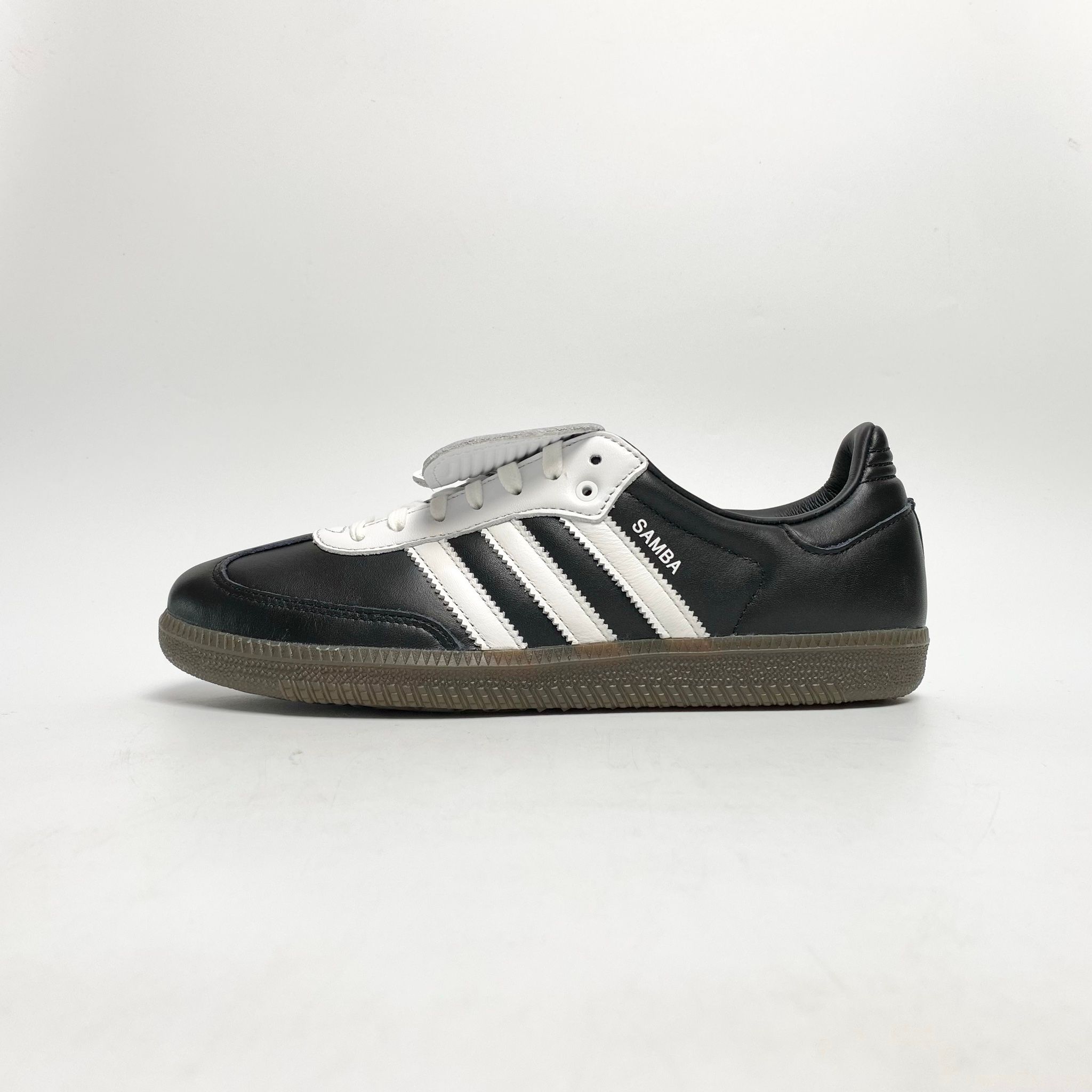 ADIDAS SAMBA LT CORE BLACK CLOUD WHITE JI3200