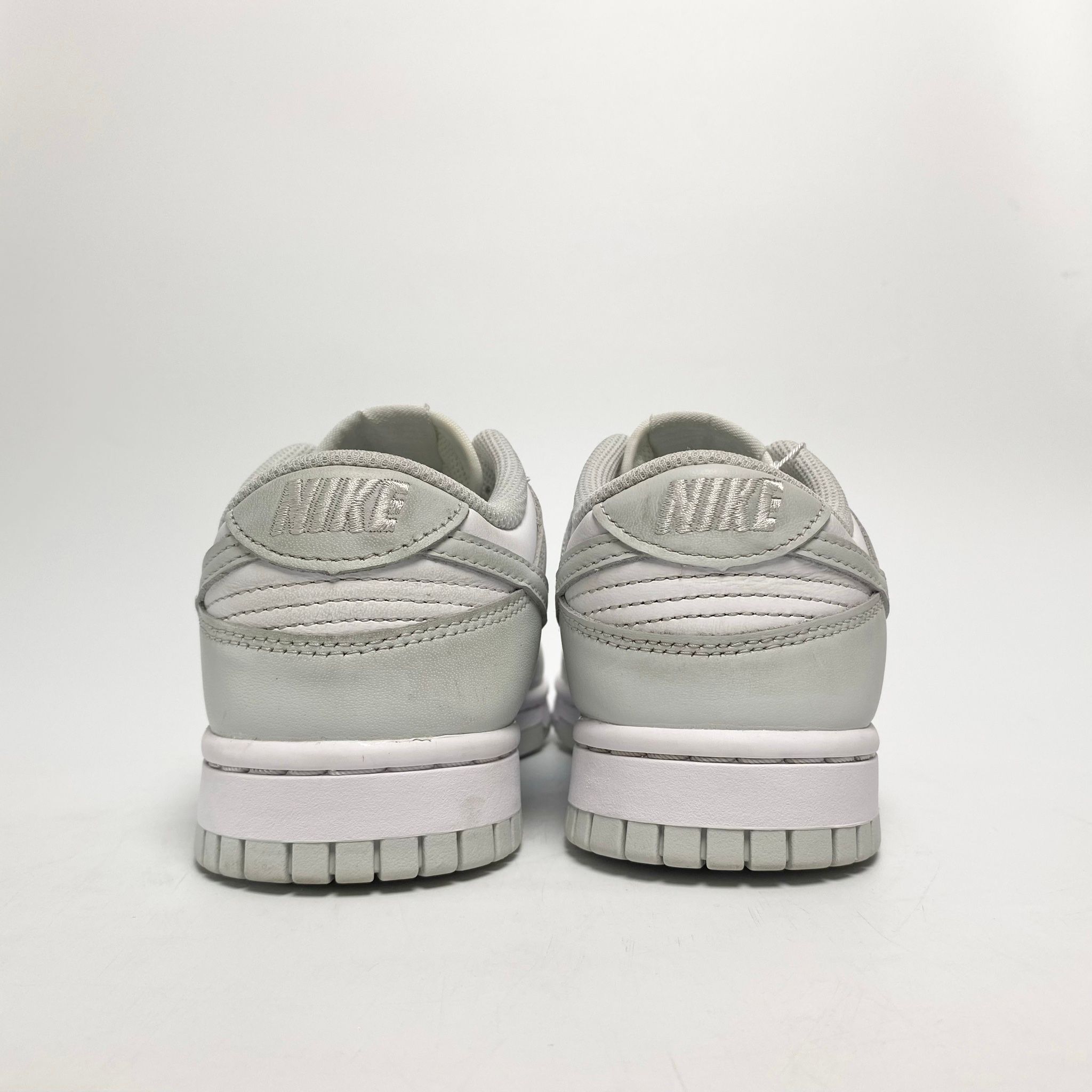 NIKE WMNS DUNK LOW PHOTON DUST DD1503-103
