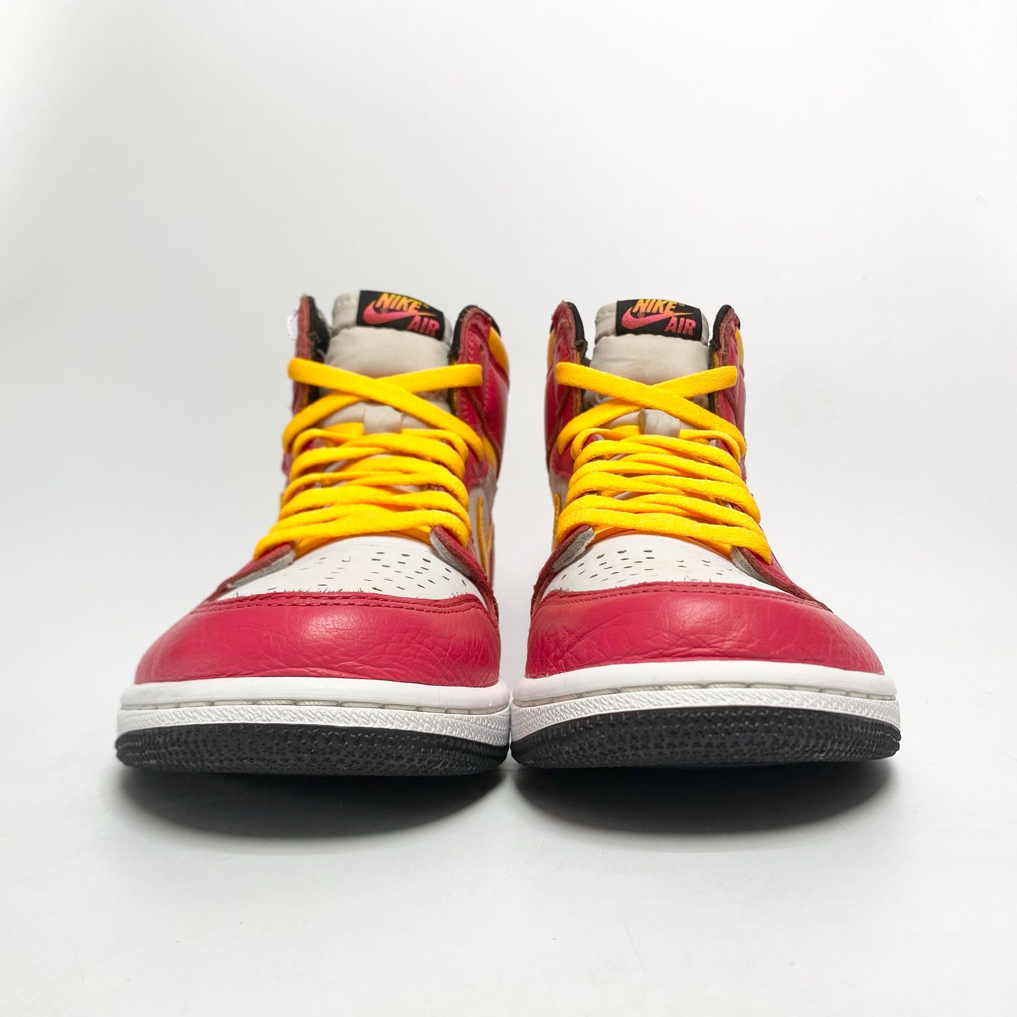 NIKE AIR JORDAN 1 RETRO HIGH OG LIGHT FUSION RED 555088-603